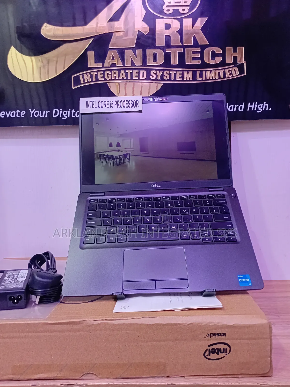 New Laptop Dell Latitude 5280 12GB Intel Core I5 SSD 256GB