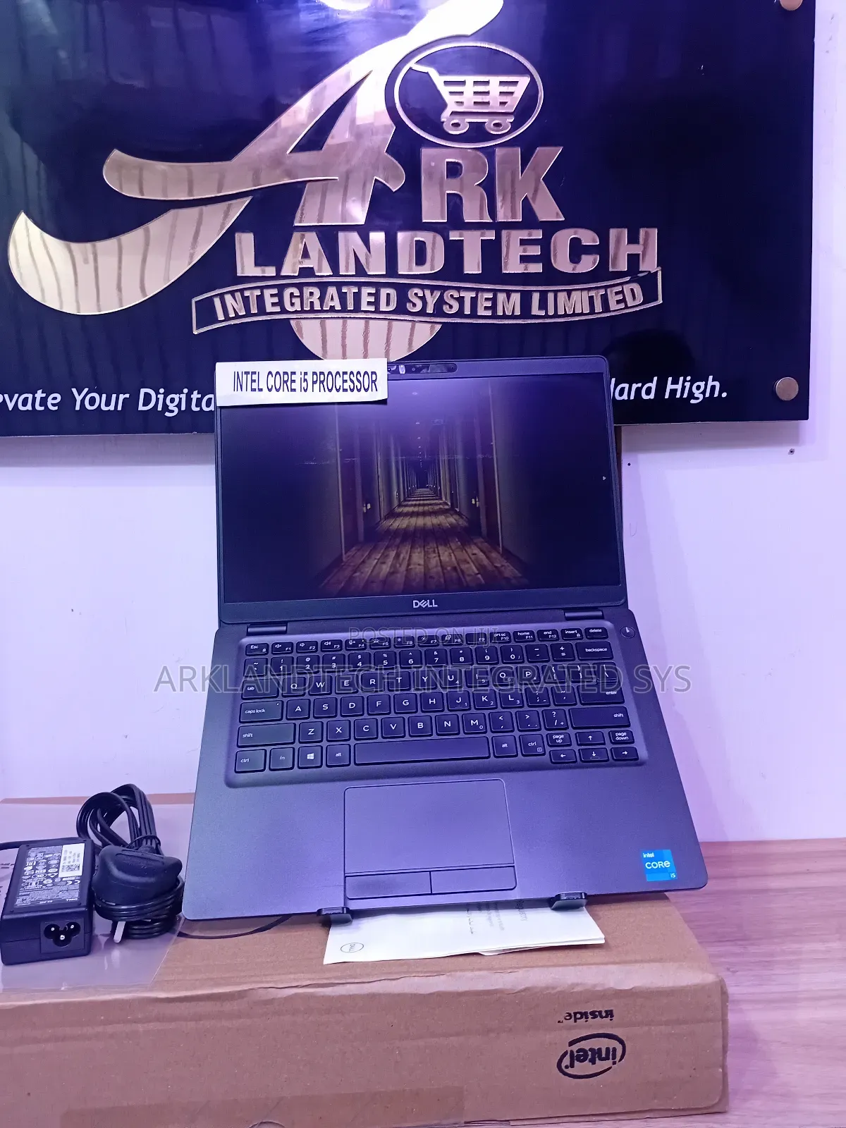 New Laptop Dell Latitude 5289 12GB Intel Core I5 SSD 256GB