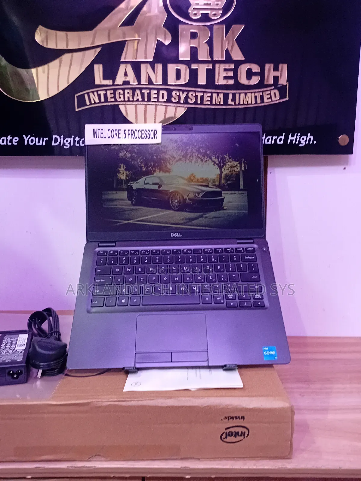 New Laptop Dell Latitude 5289 12GB Intel Core I5 SSD 512GB
