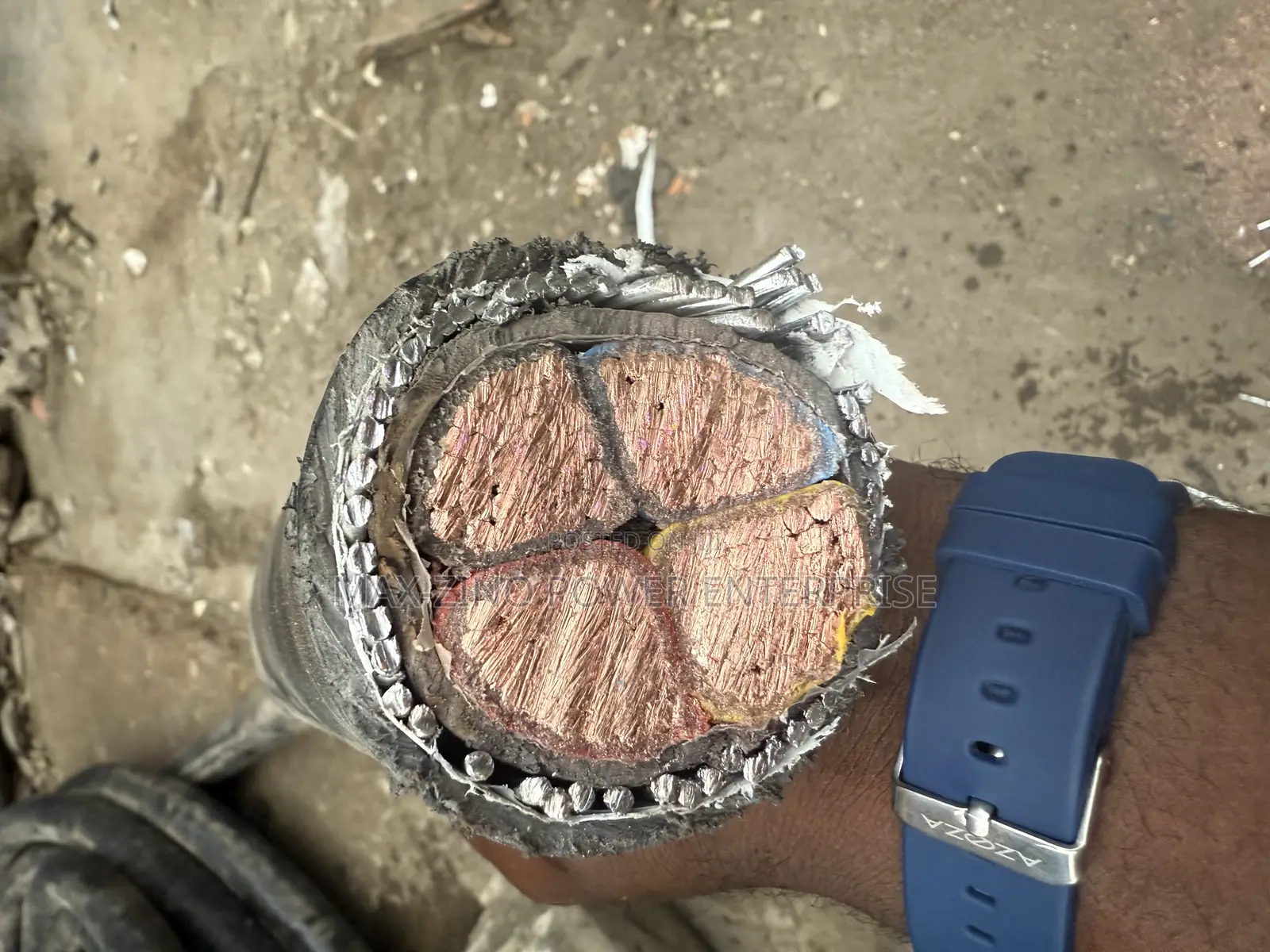 240mm X4 Core Armored Cable