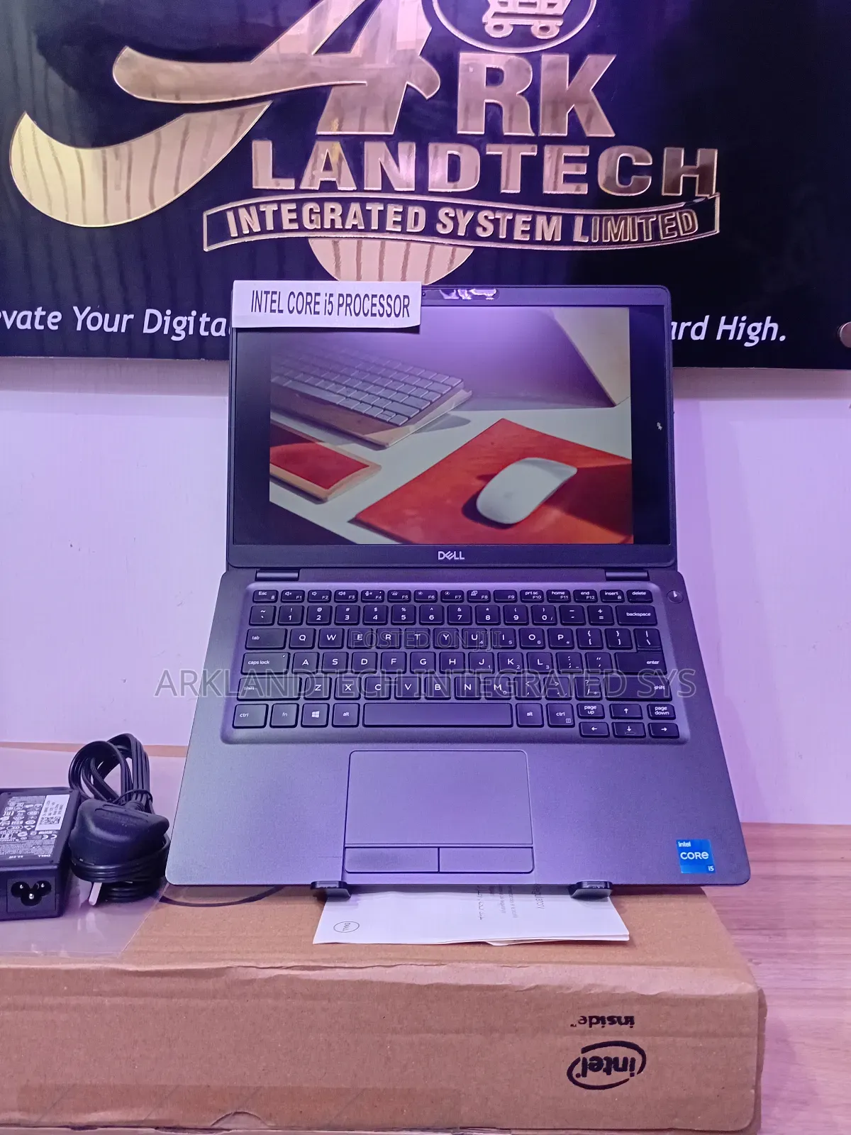 New Laptop Dell Latitude 5290 8GB Intel Core I5 SSD 512GB