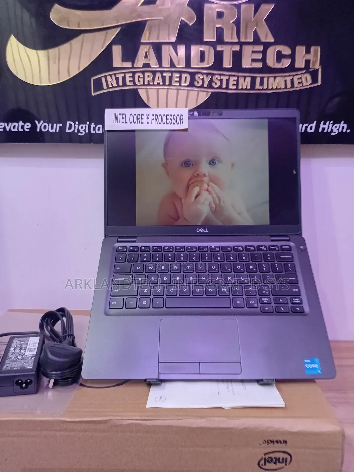 New Laptop Dell Latitude 5290 16GB Intel Core I5 SSD 512GB