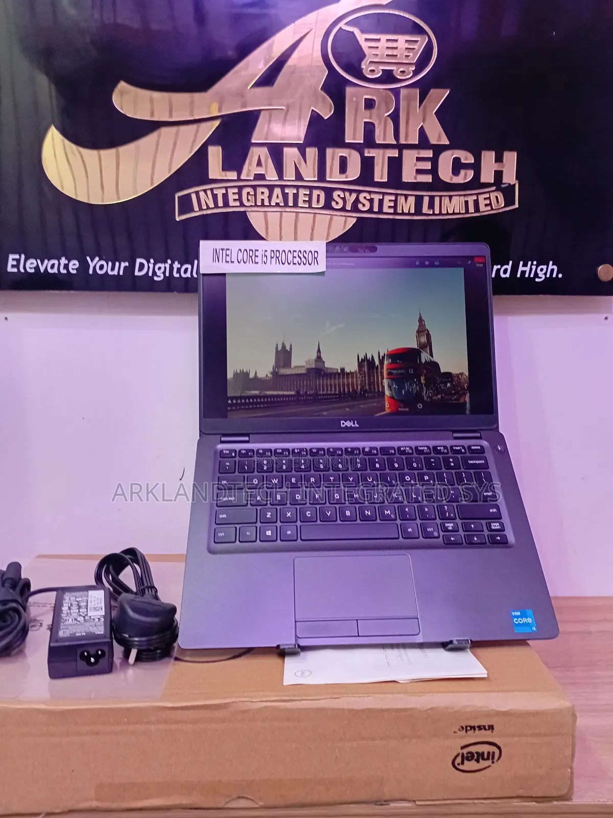 New Laptop Dell Latitude 5310 8GB Intel Core I5 SSD 256GB
