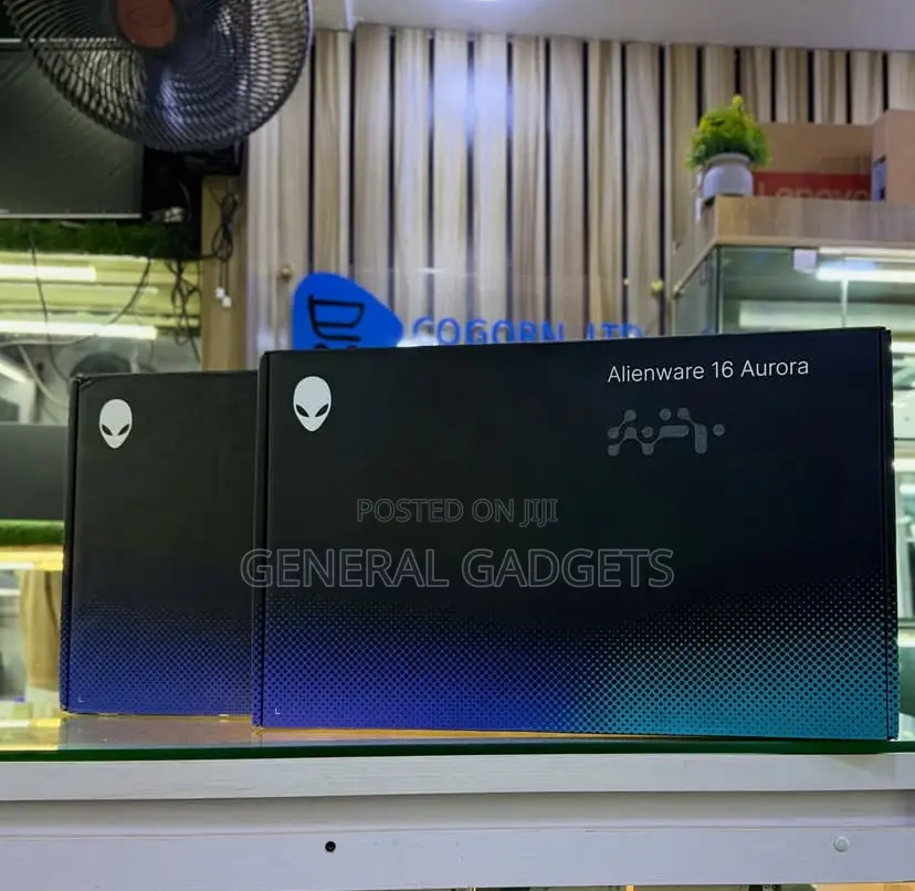 New Laptop Alienware Area-51m 32GB Intel Core I9 SSD 2T