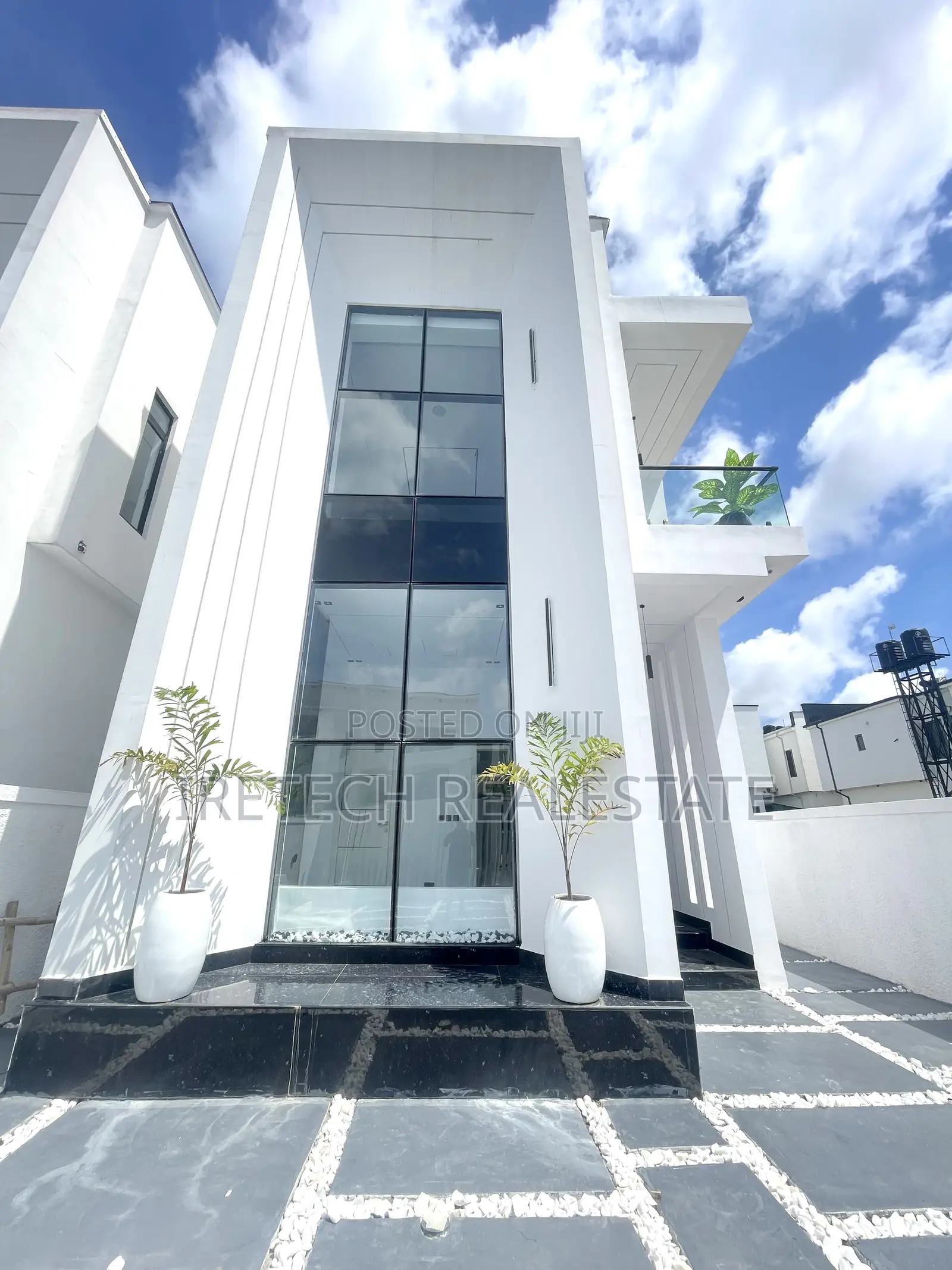 5bdrm Duplex in Ado / Ajah for sale