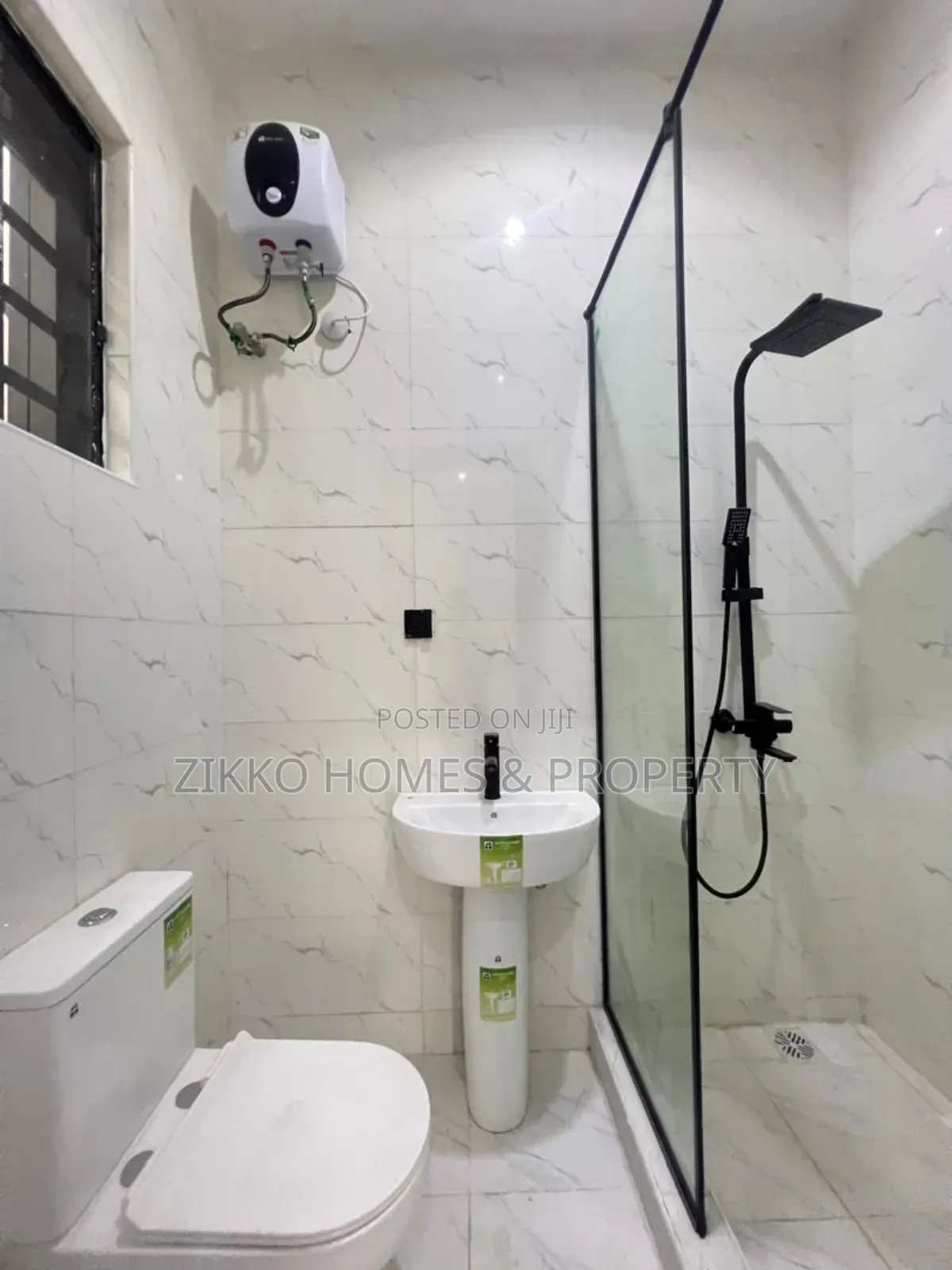 4bdrm Duplex in Orchid Road, Lekki for sale