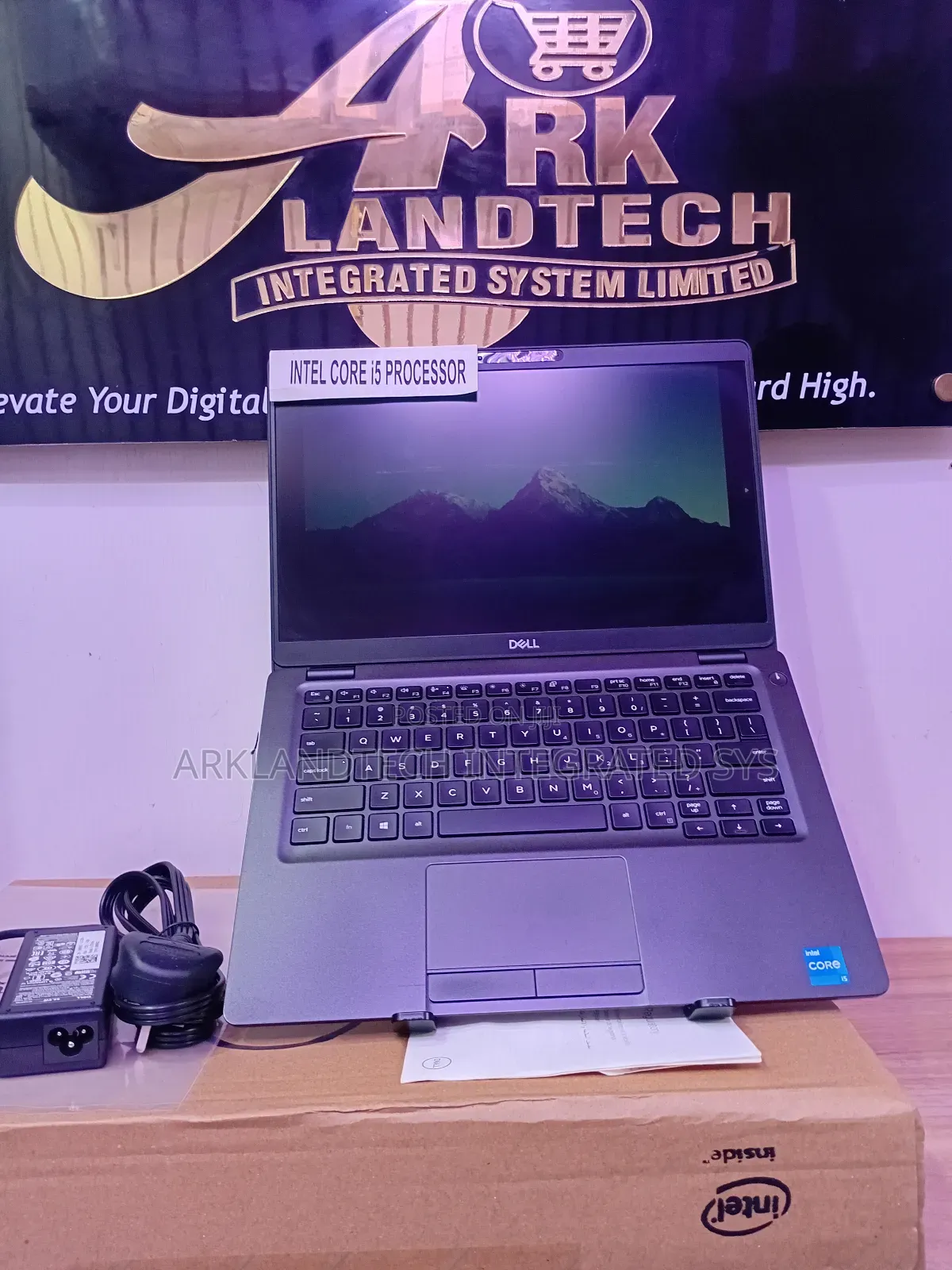 New Laptop Dell Latitude 5310 16GB Intel Core I5 SSD 512GB