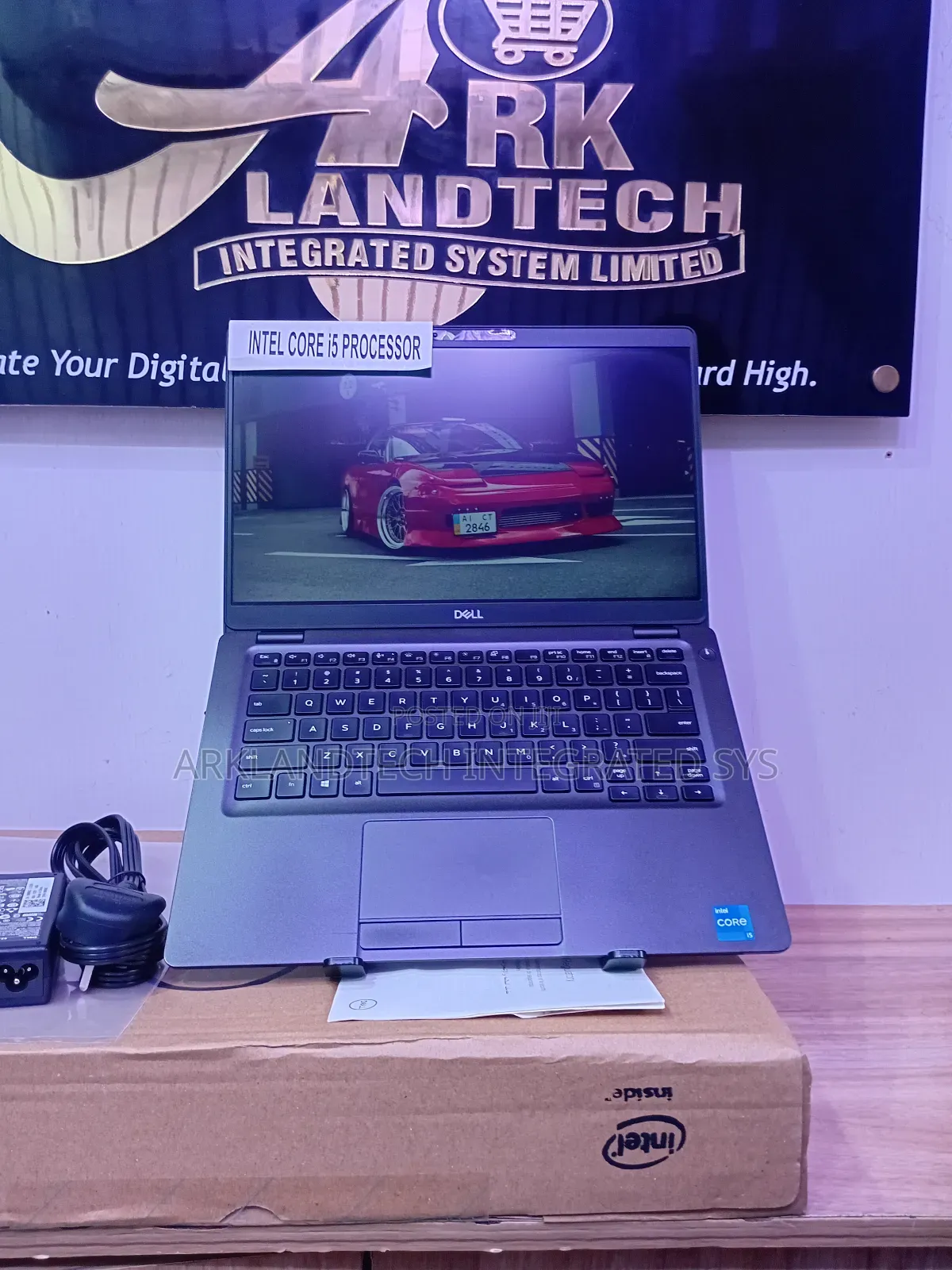New Laptop Dell Latitude 5320 8GB Intel Core I5 SSD 512GB