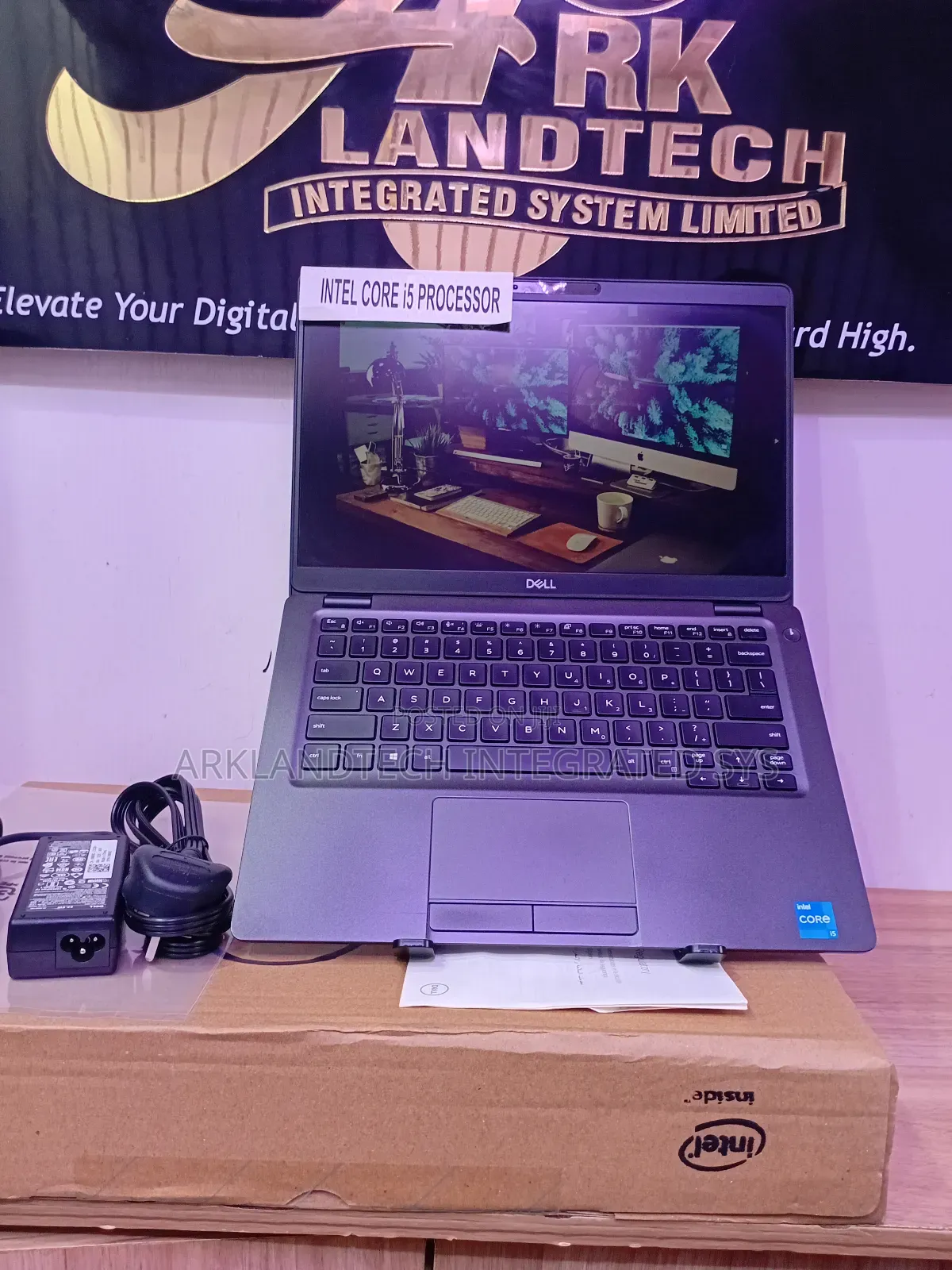 New Laptop Dell Latitude 5330 8GB Intel Core I5 SSD 256GB