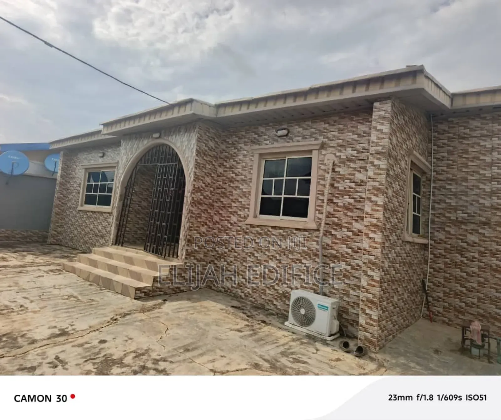 Furnished 3bdrm Bungalow in Iyana Odo, Abule Egba for sale