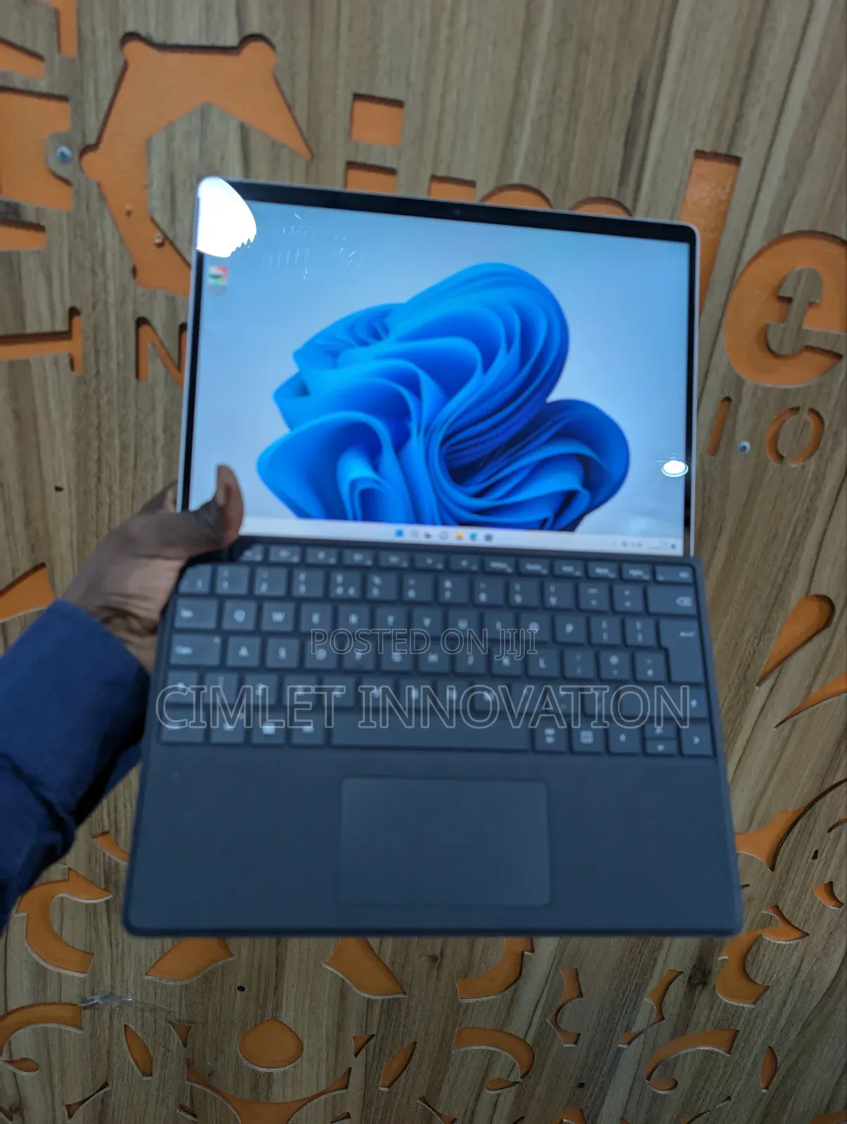 Laptop Microsoft Surface Pro 9 16GB Intel Core i5 SSD 256GB