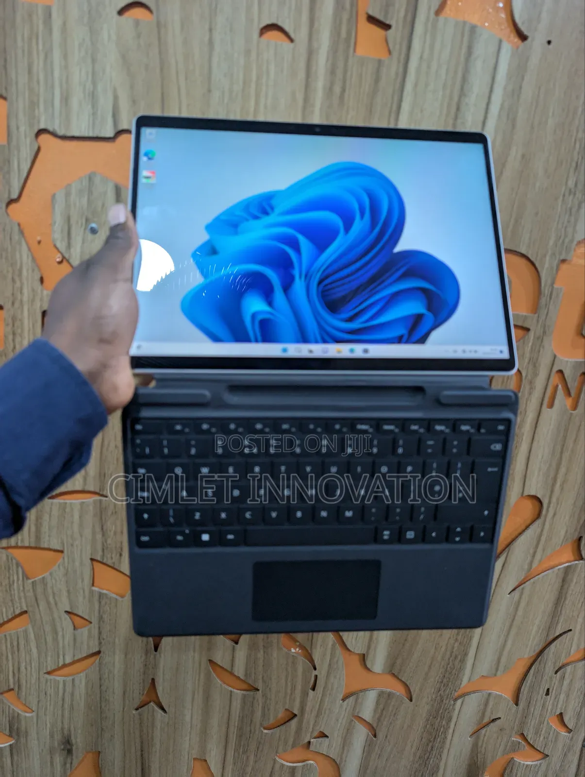 Laptop Microsoft Surface Pro 9 16GB Intel Core i5 SSD 256GB