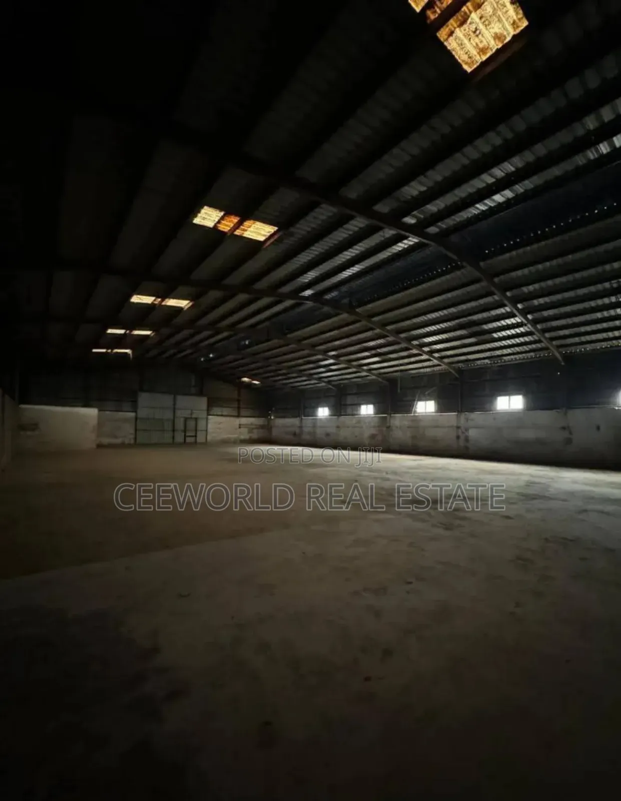 2500 SQM Warehouse With Offices at Podo Off New Garage Off Challenge
