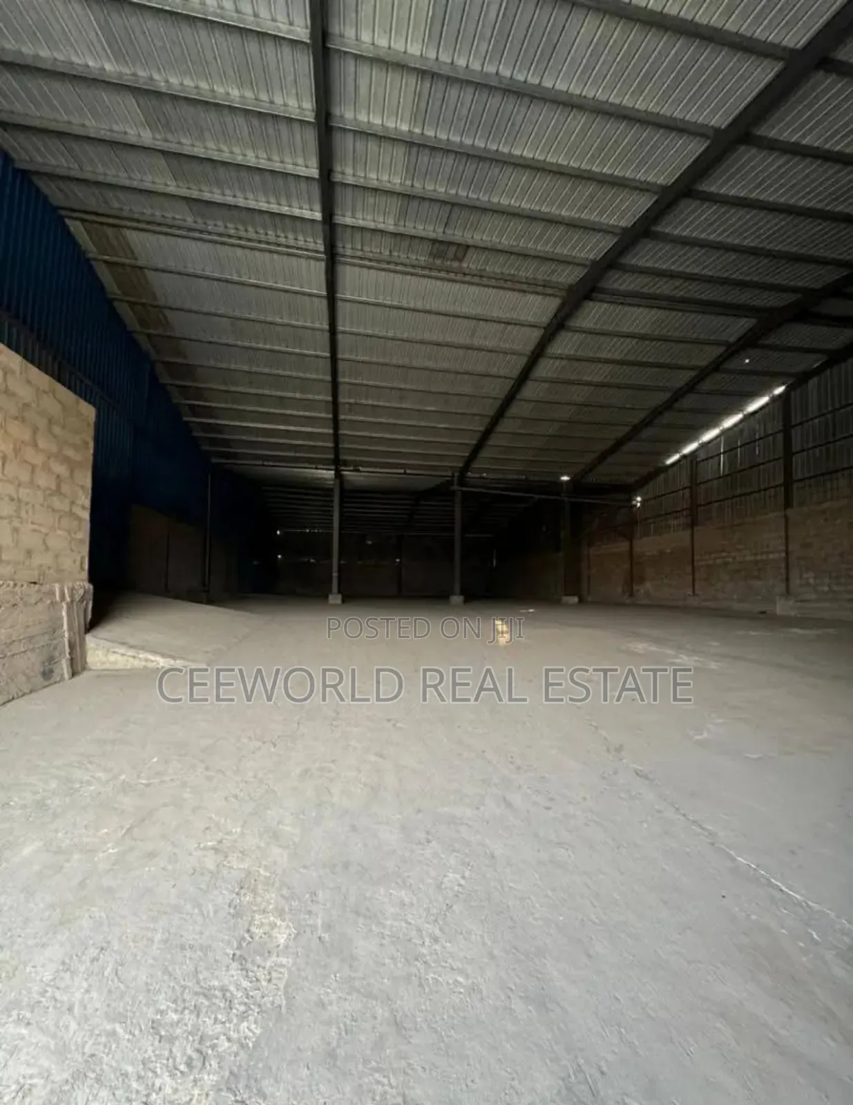 2500 SQM Warehouse With Offices at Podo Off New Garage Off Challenge
