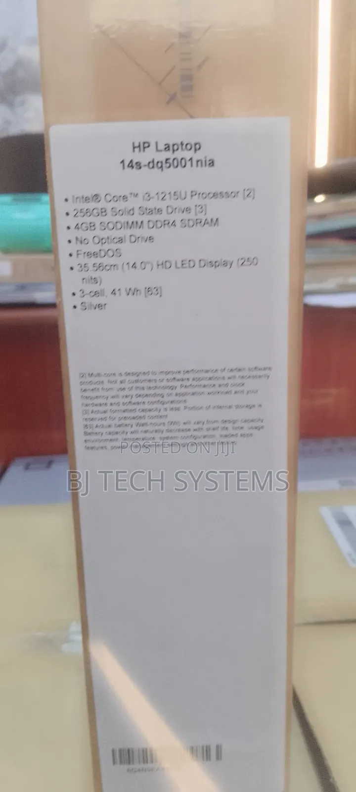 New Laptop HP 14S 4GB Intel Core I3 SSD 256GB