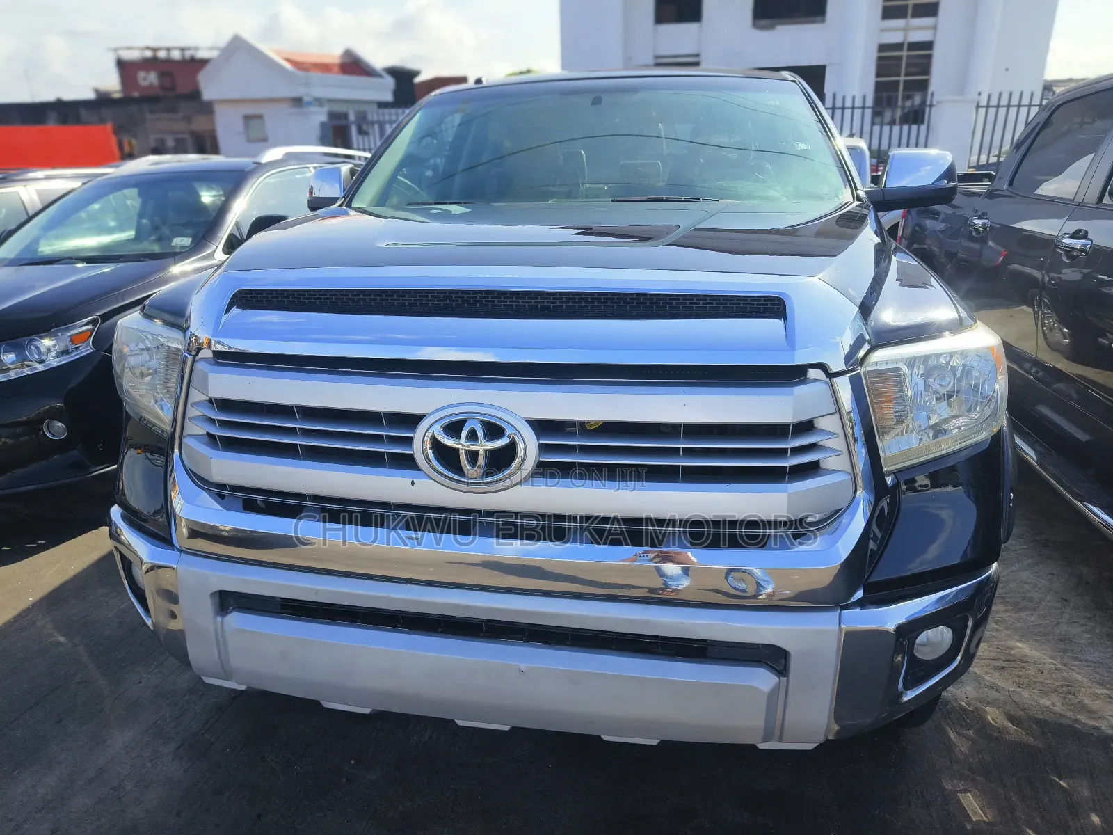 Toyota Tundra 2018 Black