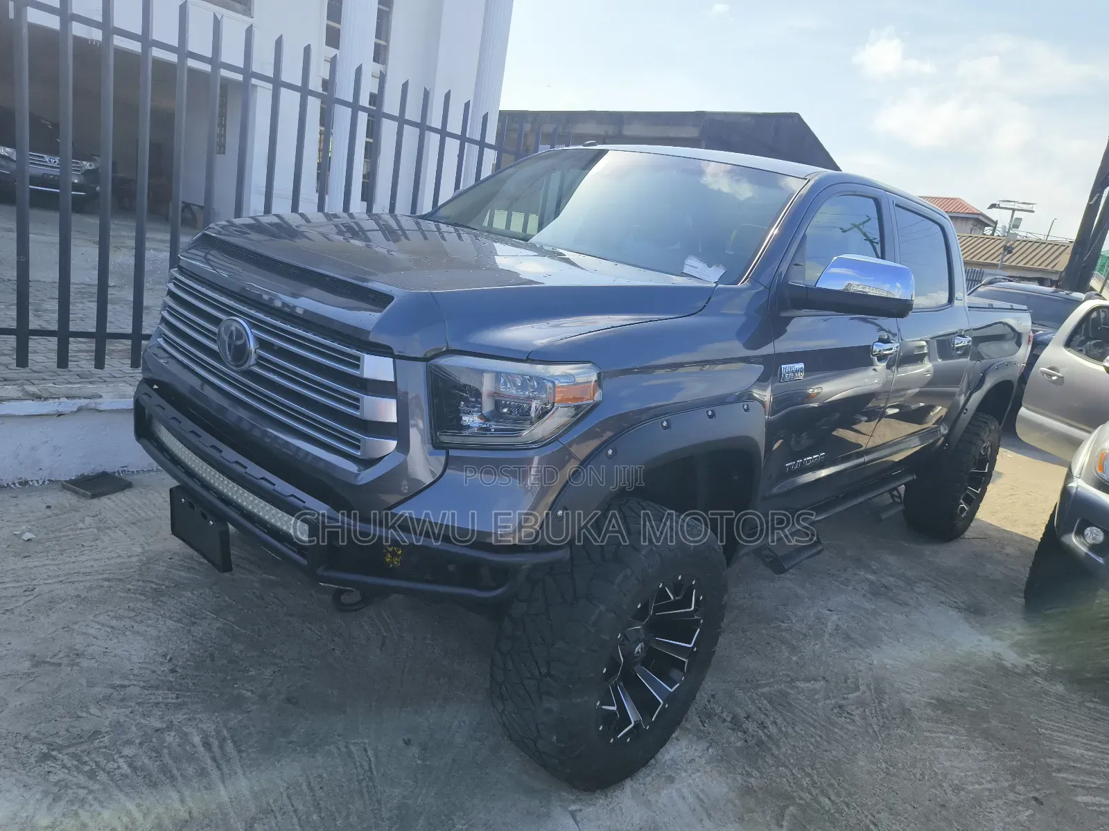 Toyota Tundra 2018 Gray