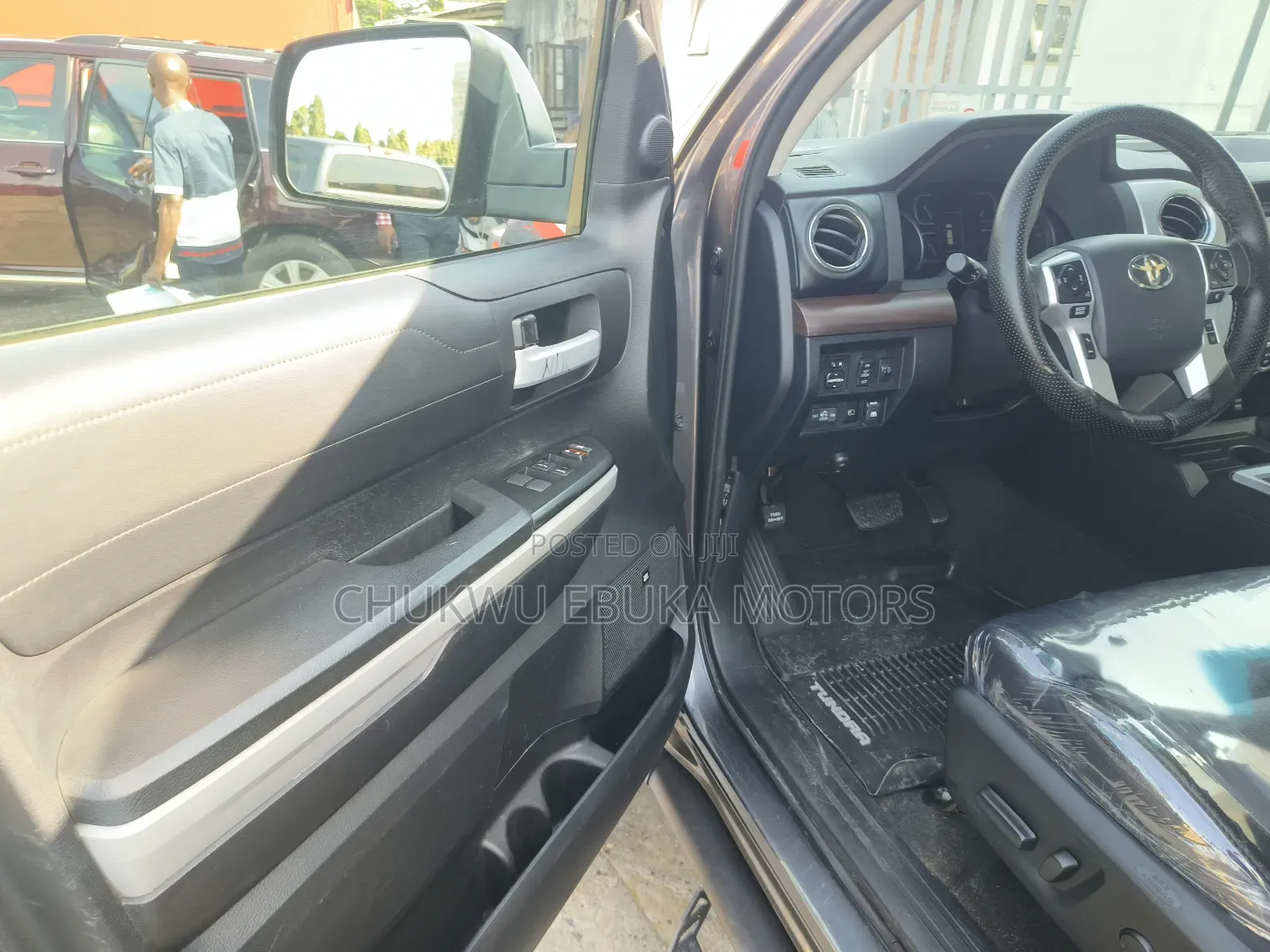 Toyota Tundra 2018 Gray