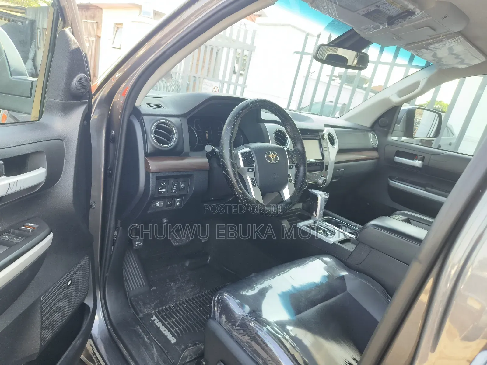 Toyota Tundra 2018 Gray