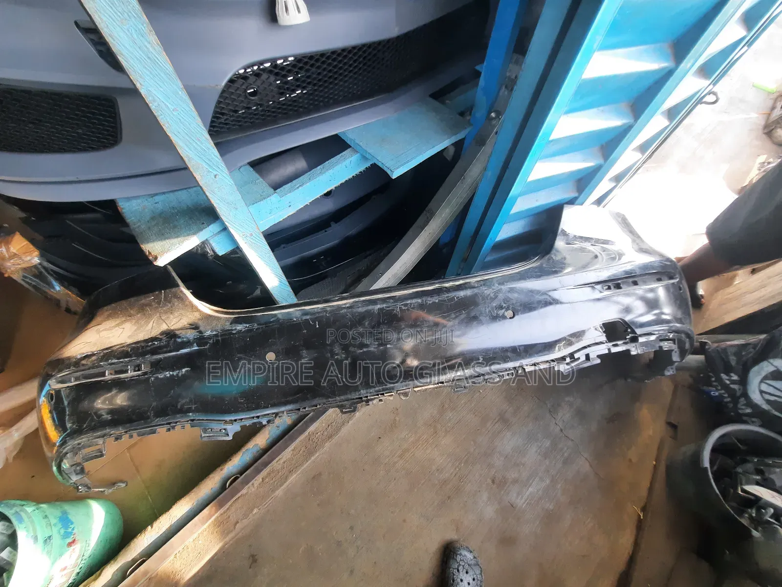Complecomplete Back Bumper for E350 2020 Model Available Now