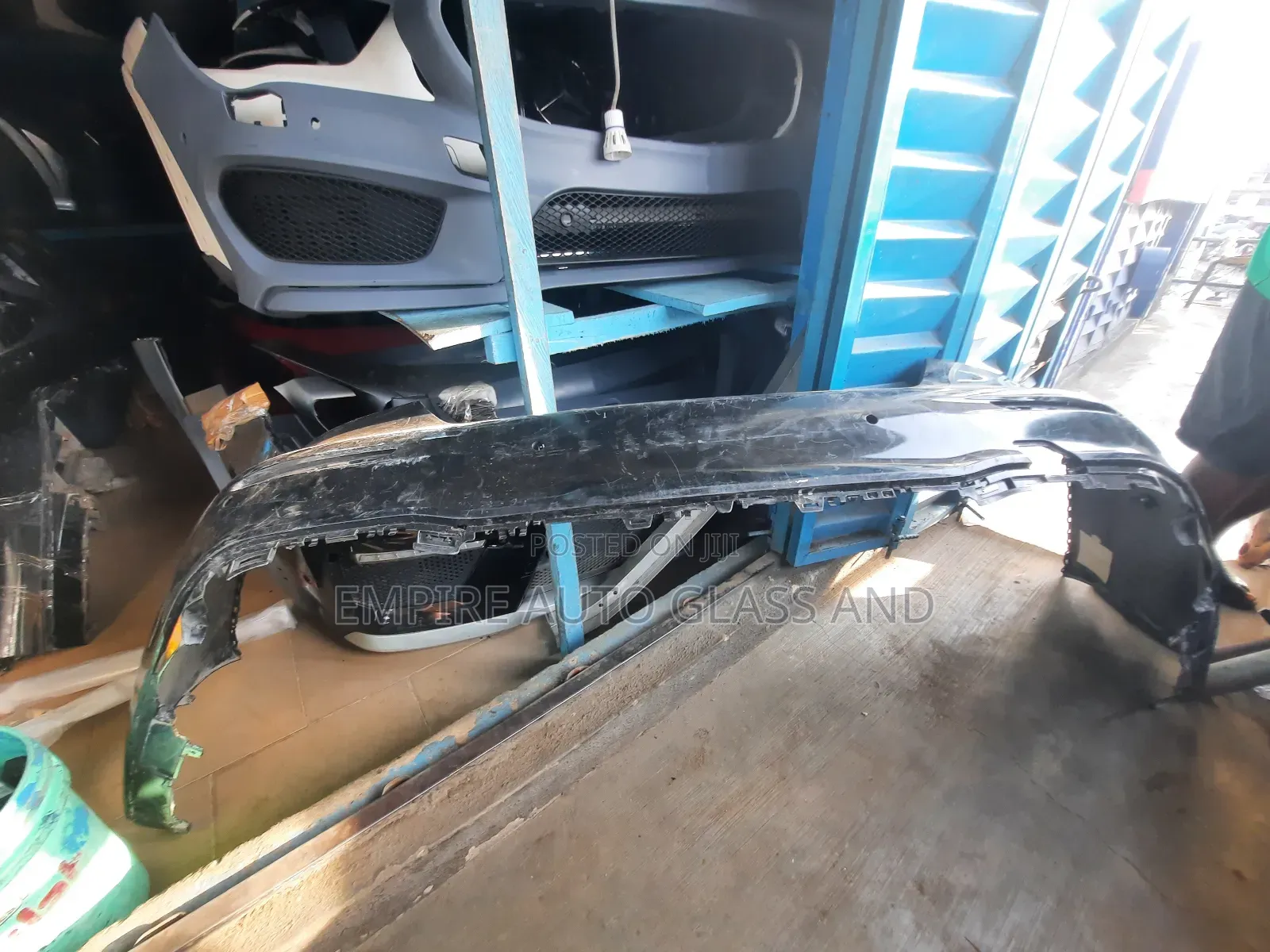 Complecomplete Back Bumper for E350 2020 Model Available Now