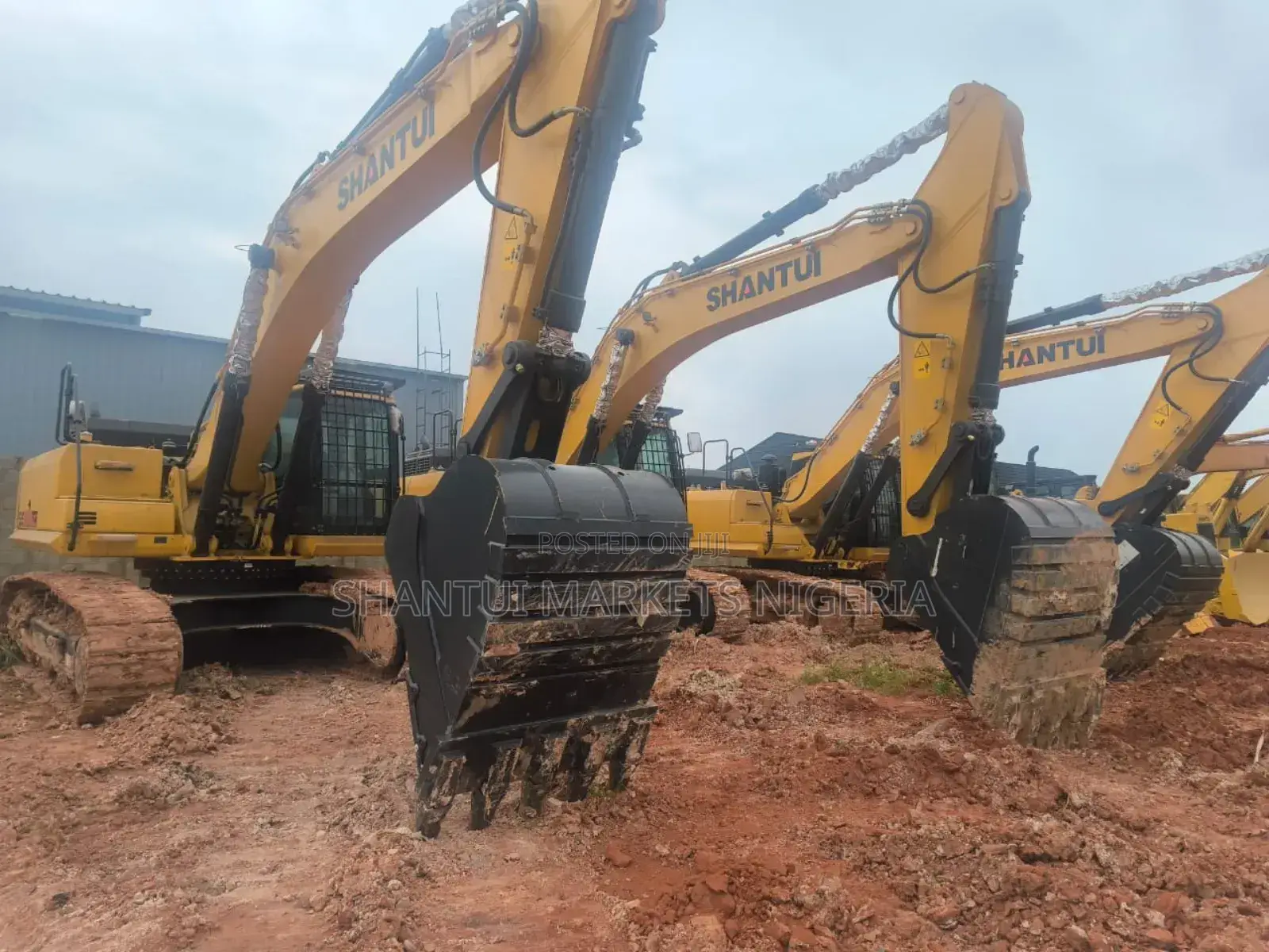 New Manual Shantui Excavator Powered by Cummins. 22ton 35ton and 38ton