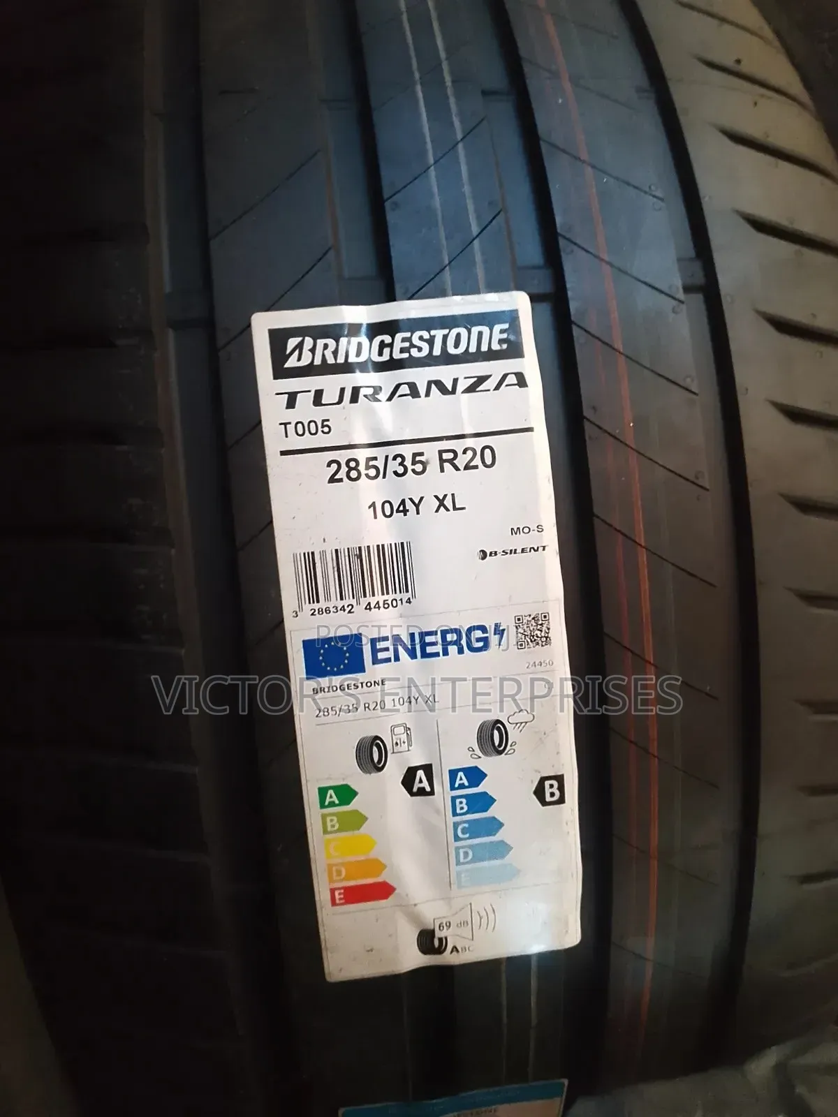285/35 R 20 Quality Bridgestone Tire Non China