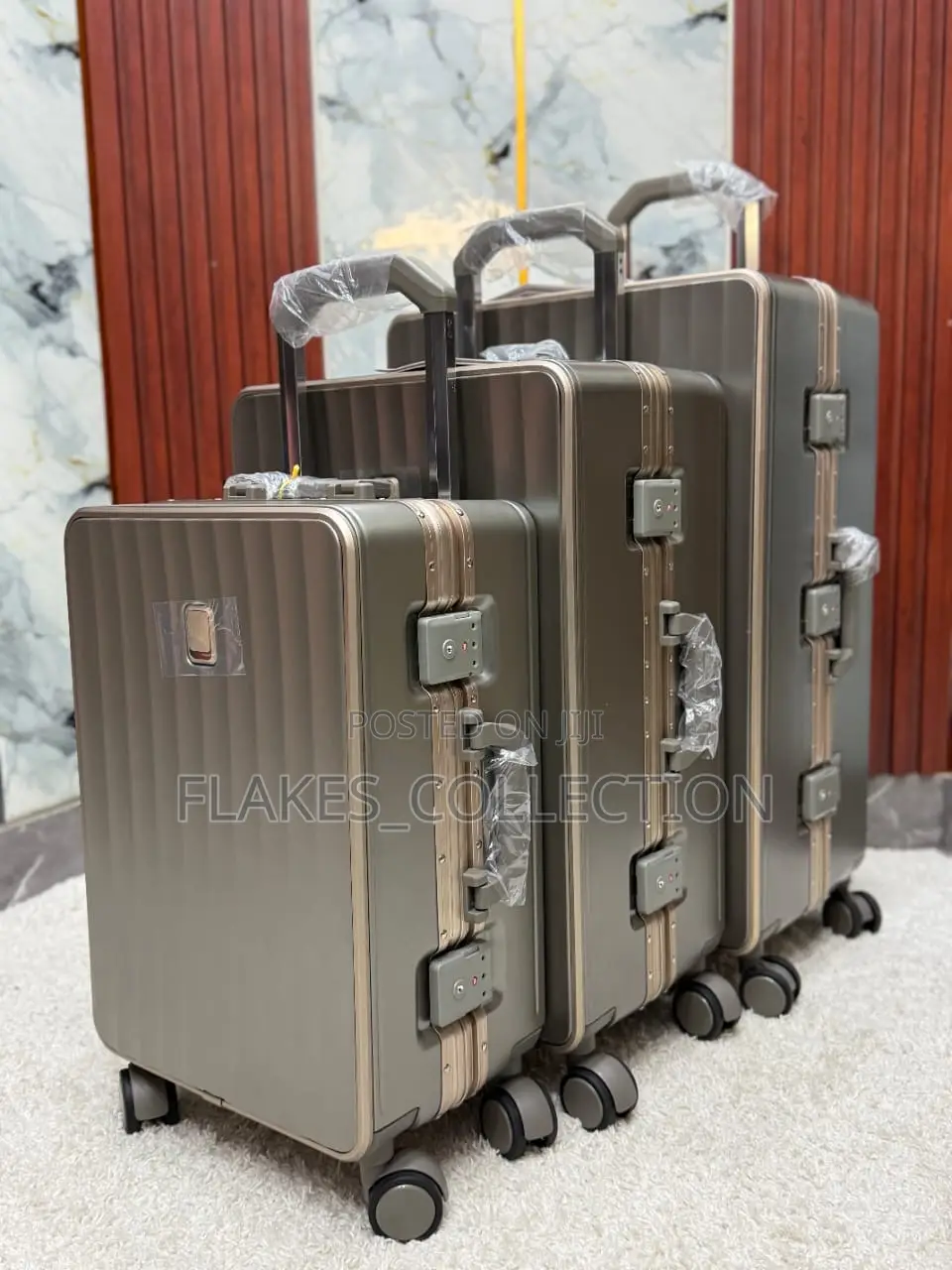 Flakes Design Luxury Set