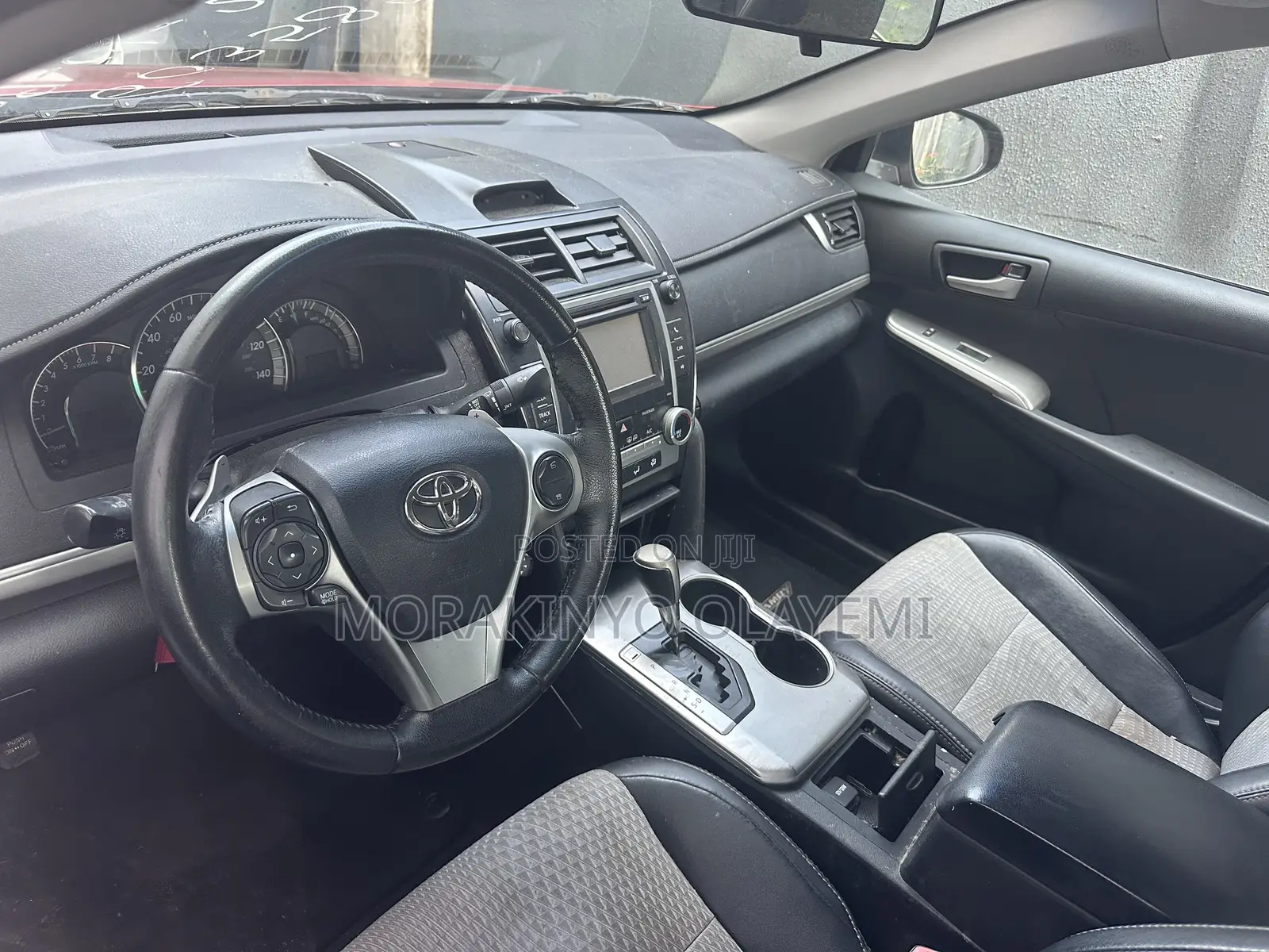 Toyota Camry SE 4dr Sedan (2.5L 4cyl 6A) 2012 Red