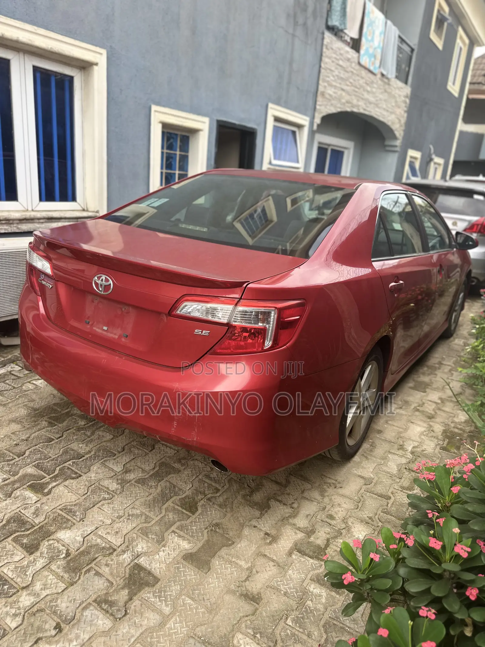 Toyota Camry SE 4dr Sedan (2.5L 4cyl 6A) 2012 Red