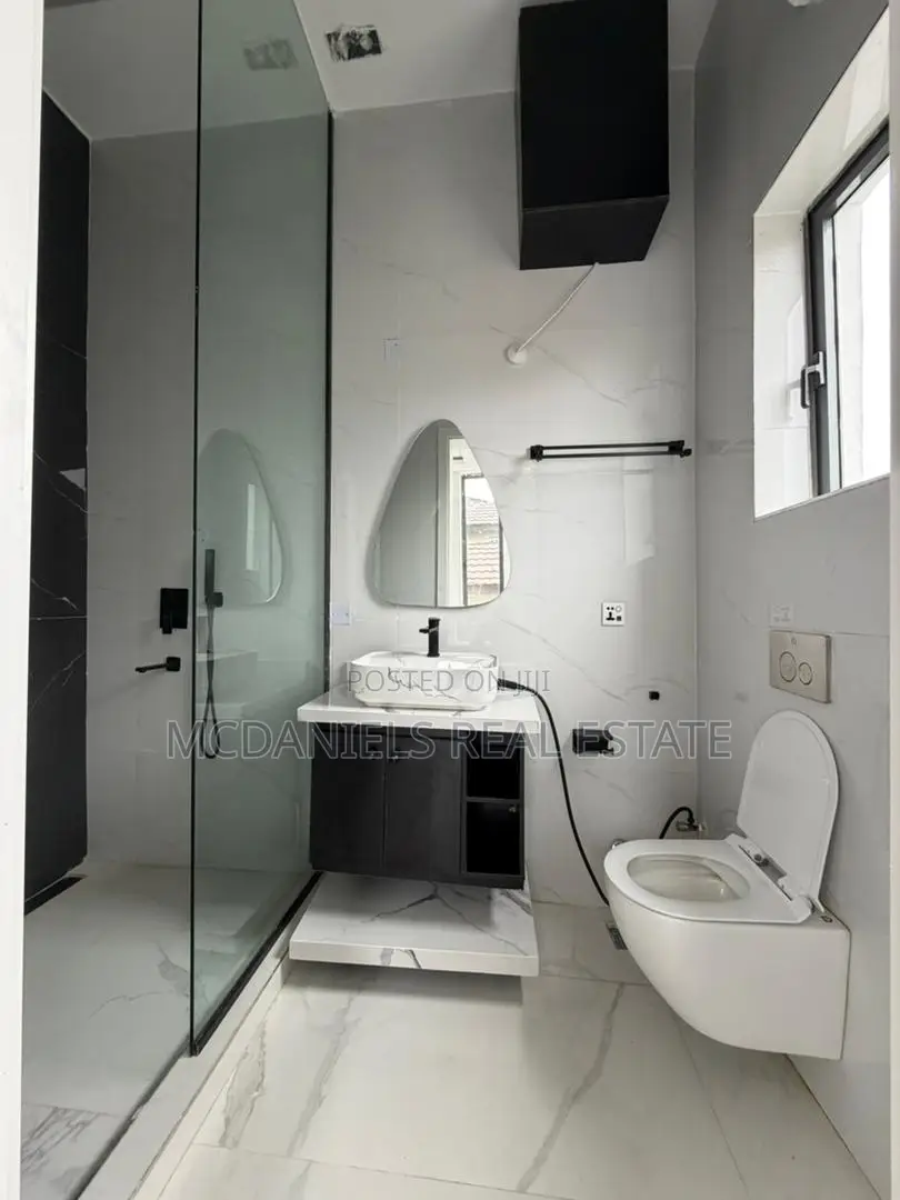 Furnished 5bdrm Duplex in Ikate for sale