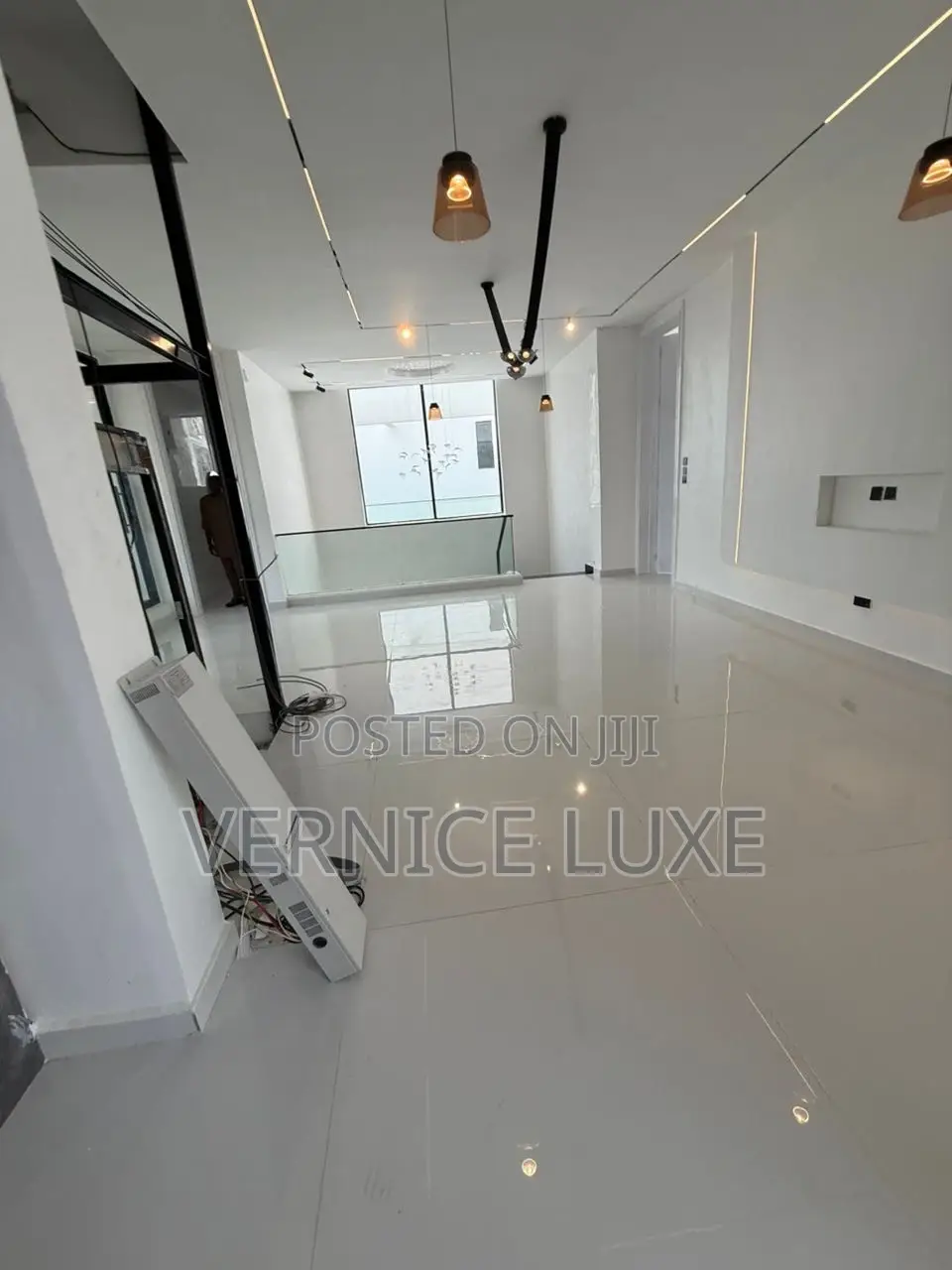 5bdrm Duplex in Osapa, Lekki for sale