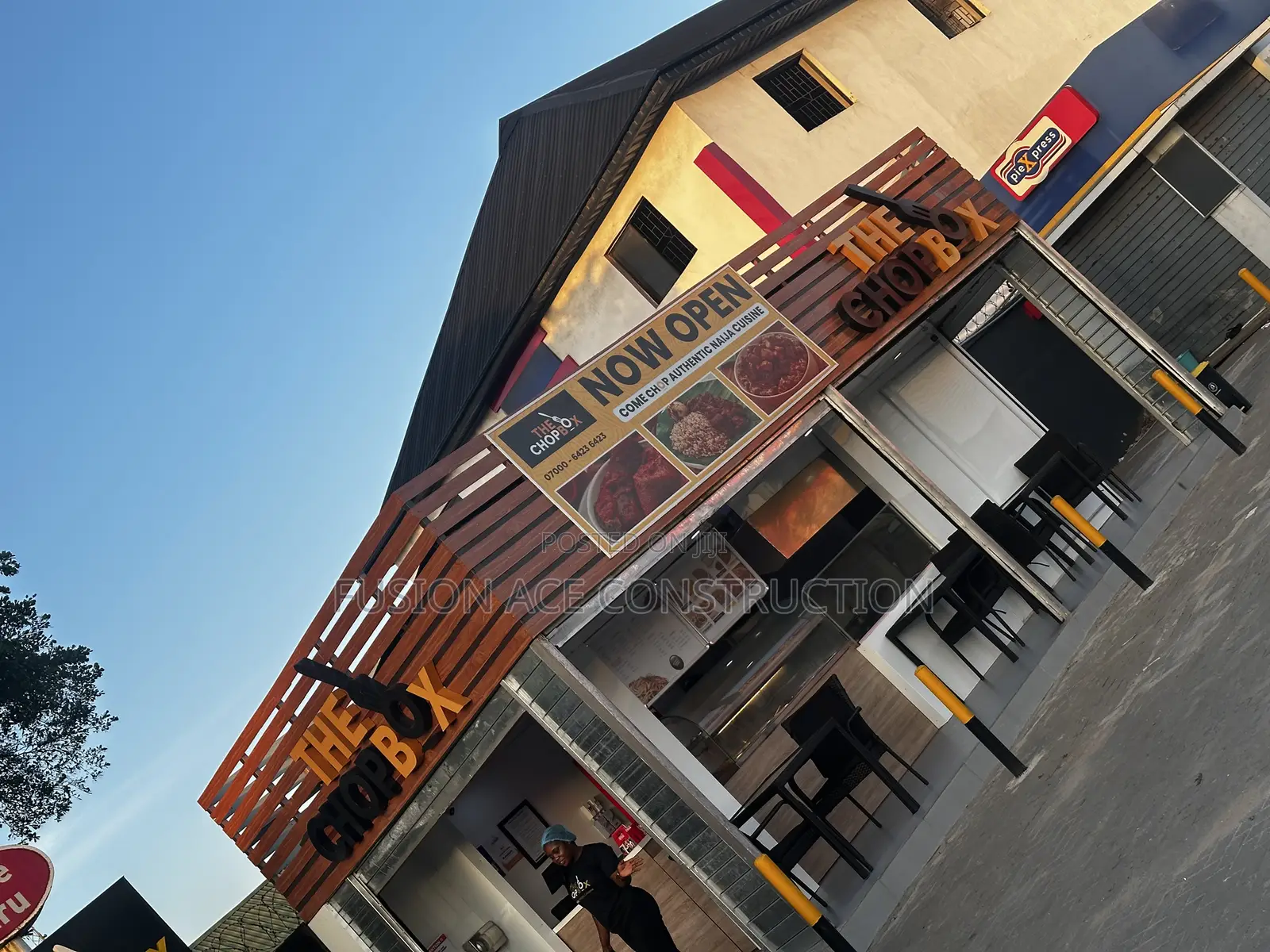 Eatery / Fast Food Alucoboard Cladding