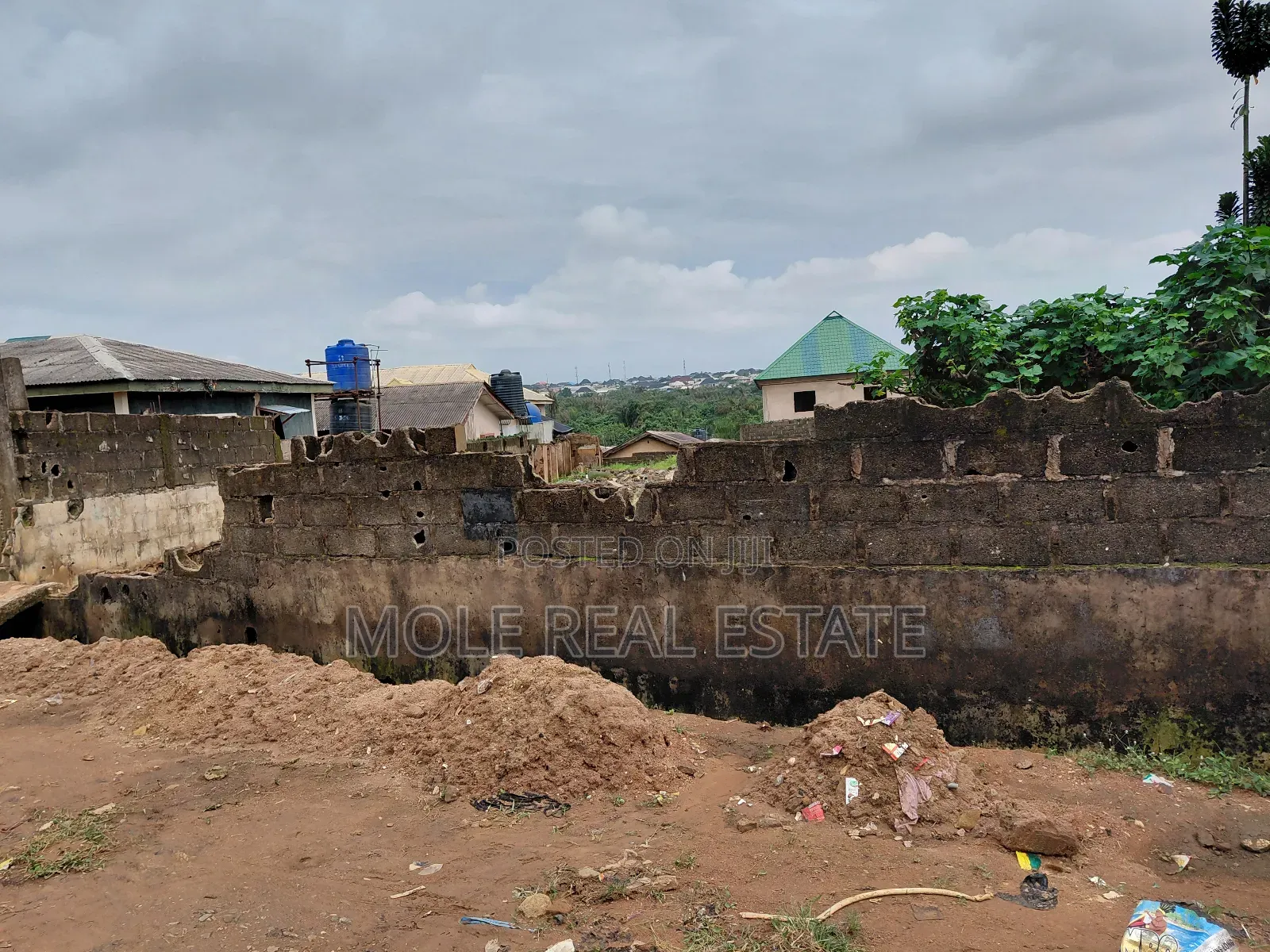 4 Acers of Industral Land Along MFM Prayer City Lagos Ibadan Rd
