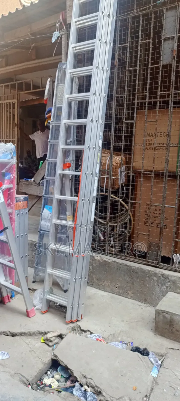 15by3 Heavy Duty Aluminium Extension Ladder (Made In Turkey) 45feet