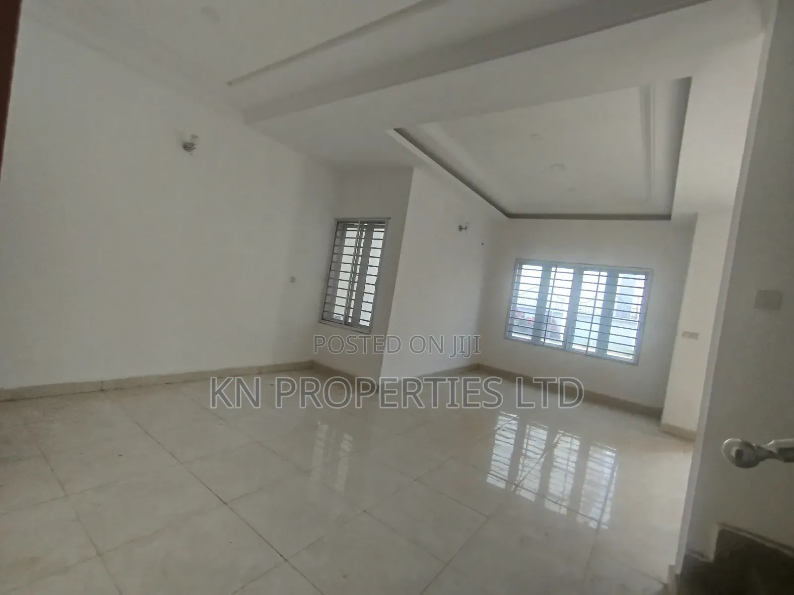 5bdrm Duplex in Gusape Main, Guzape District for rent