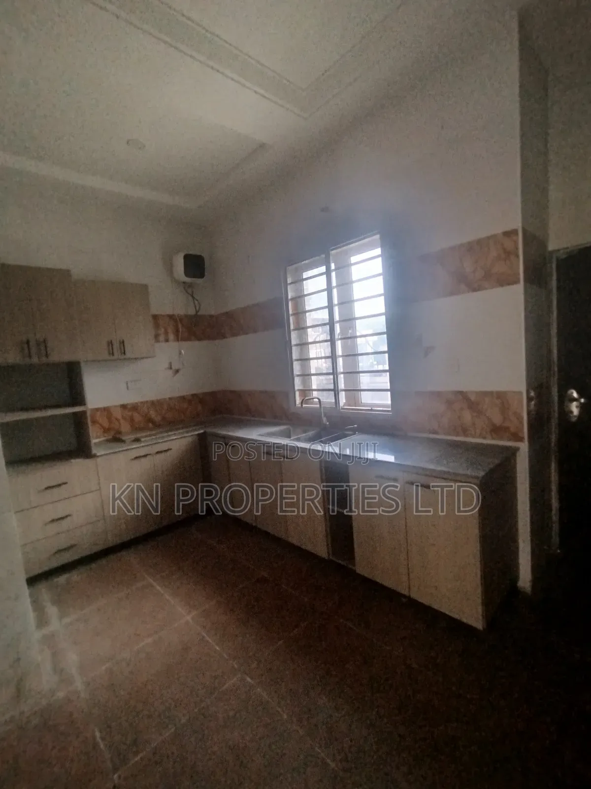 5bdrm Duplex in Gusape Main, Guzape District for rent