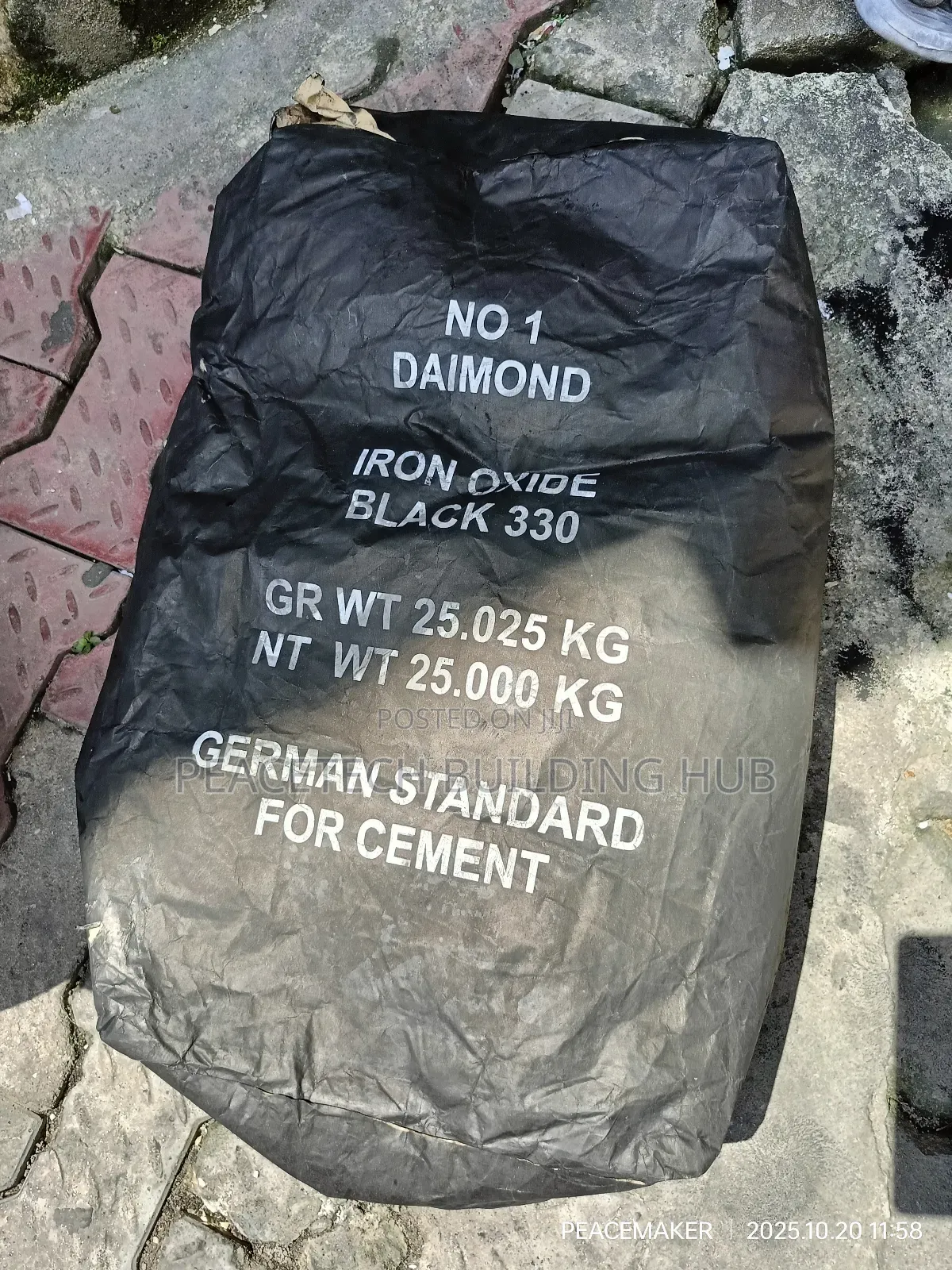 Diamond Black Iron Oxide 330