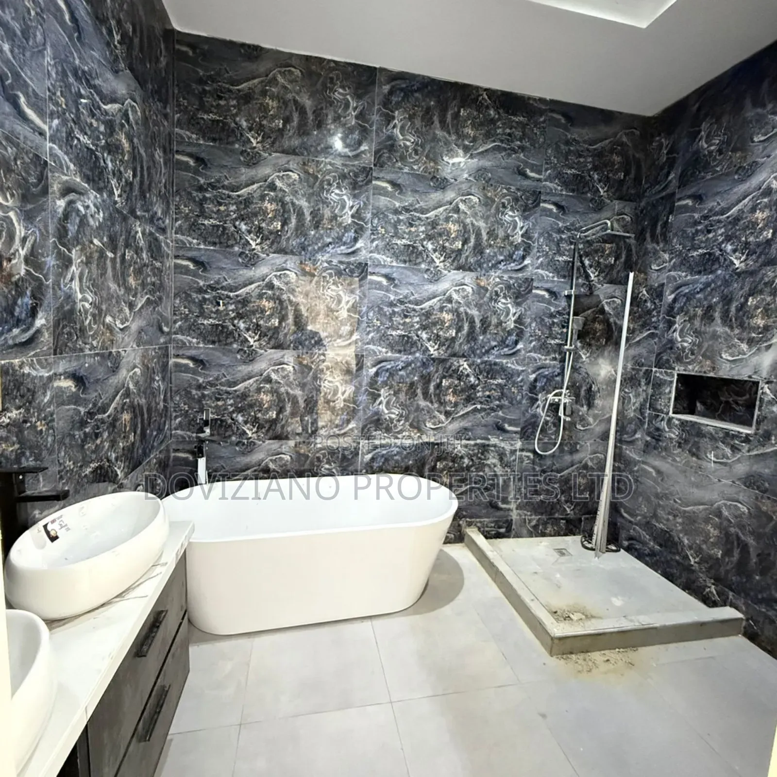 3bdrm Duplex in Lekki for sale