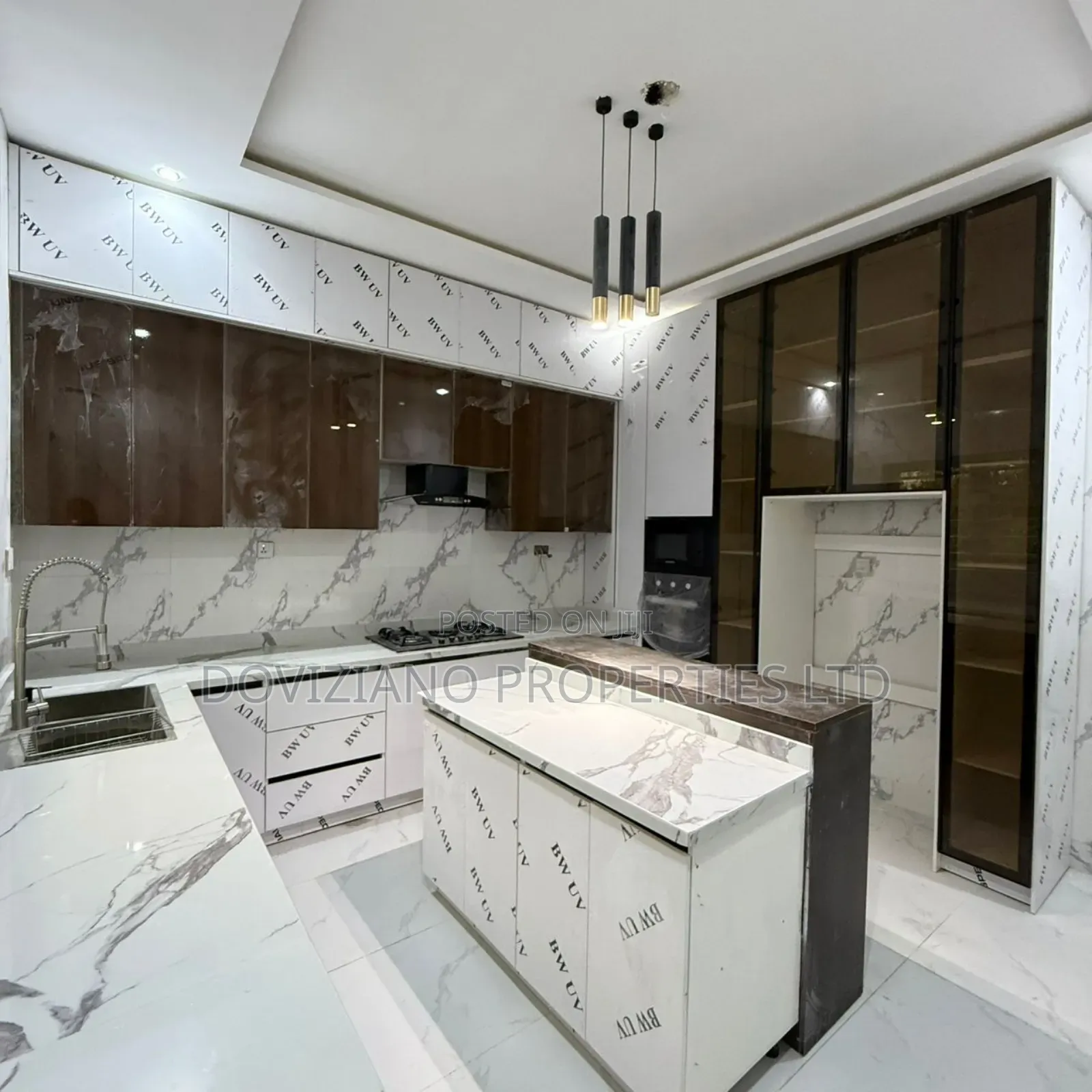 3bdrm Duplex in Lekki for sale