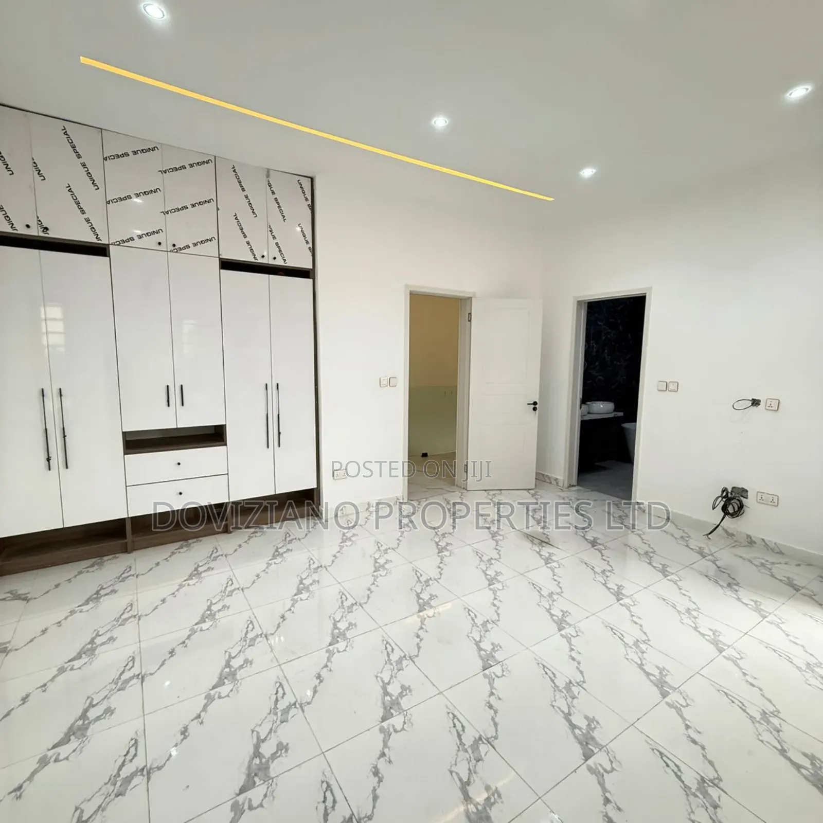 3bdrm Duplex in Lekki for sale