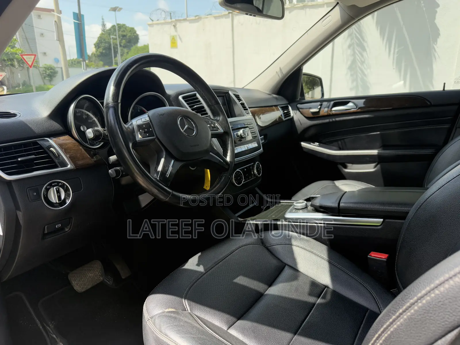 Mercedes-Benz M Class ML350 4MATIC 4dr SUV AWD (3.5L 6cyl 7A) 2014