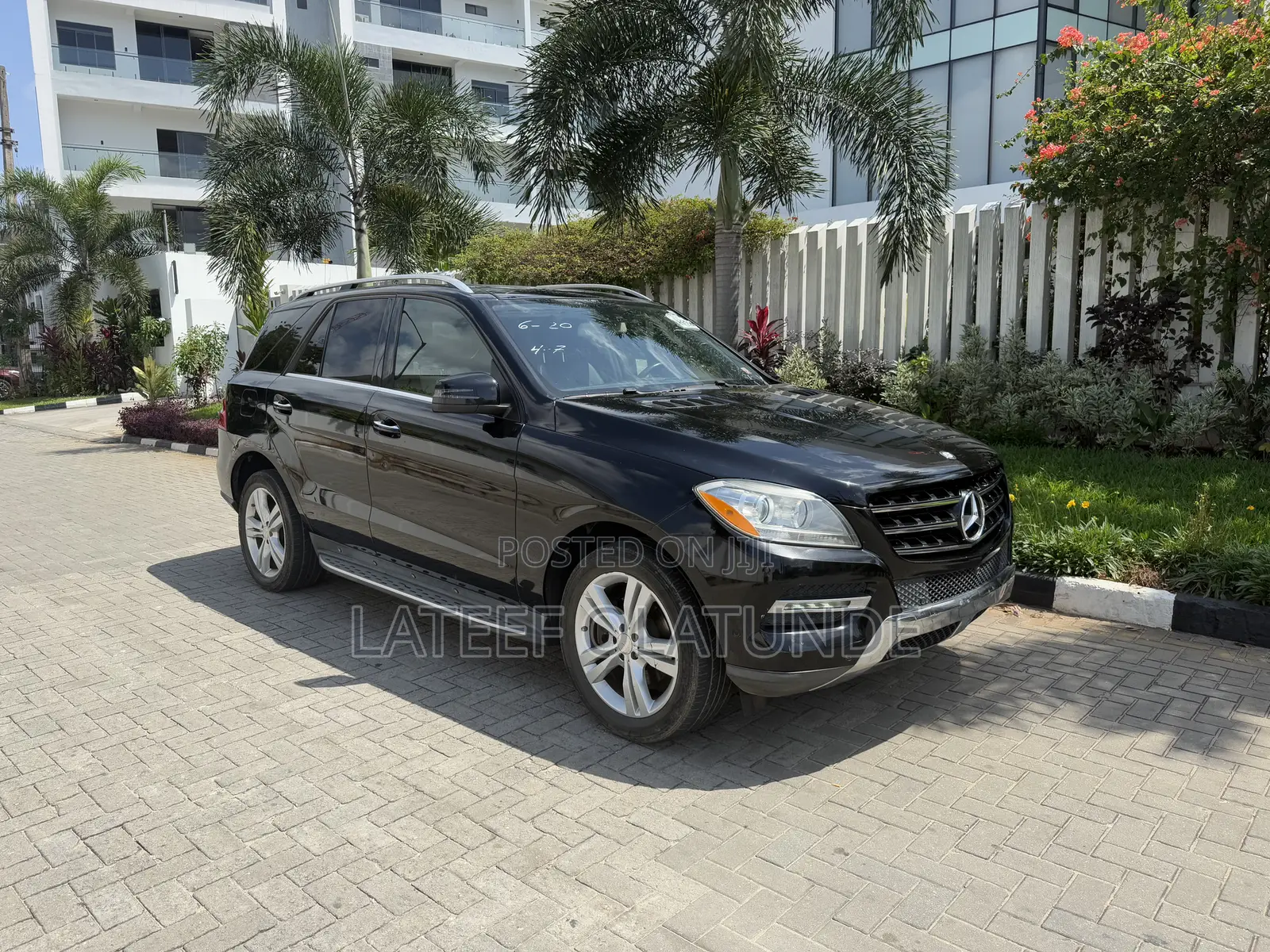 Mercedes-Benz M Class ML350 4MATIC 4dr SUV AWD (3.5L 6cyl 7A) 2014
