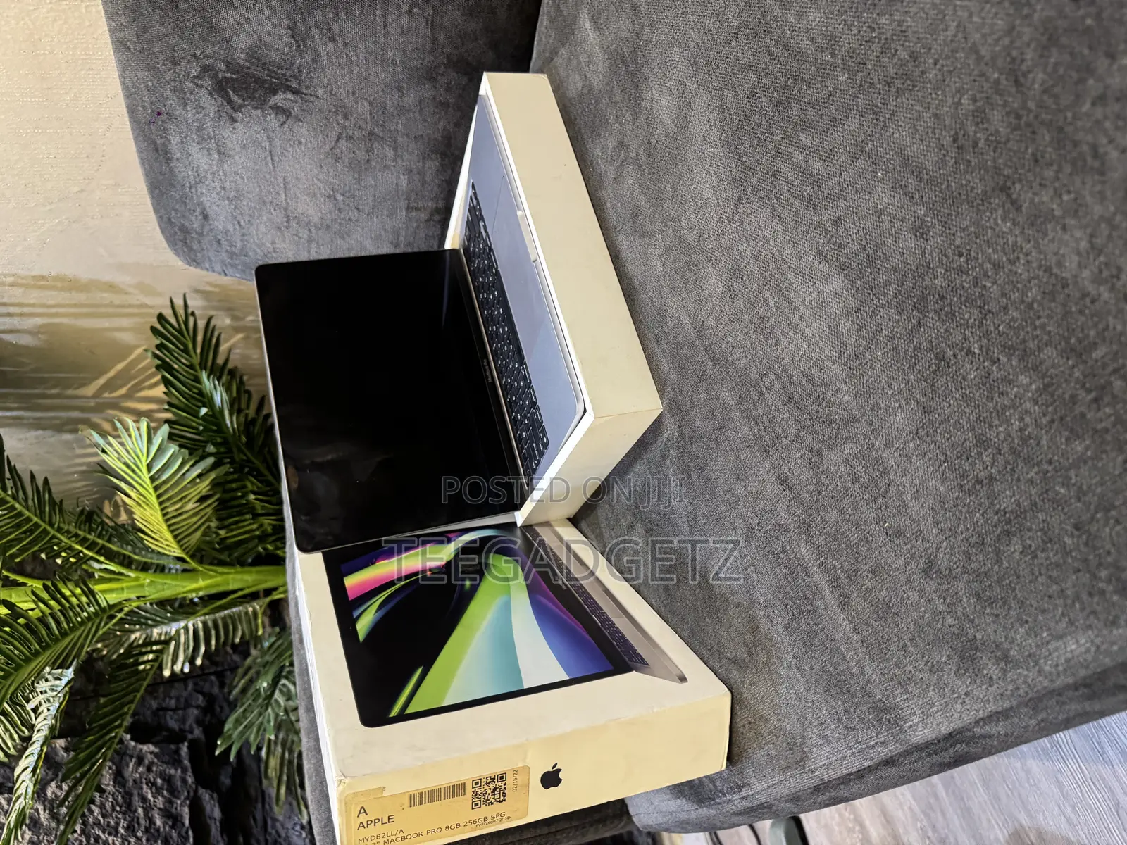 Laptop Apple MacBook Pro 2022 M2 24GB Apple M2 SSD 1T