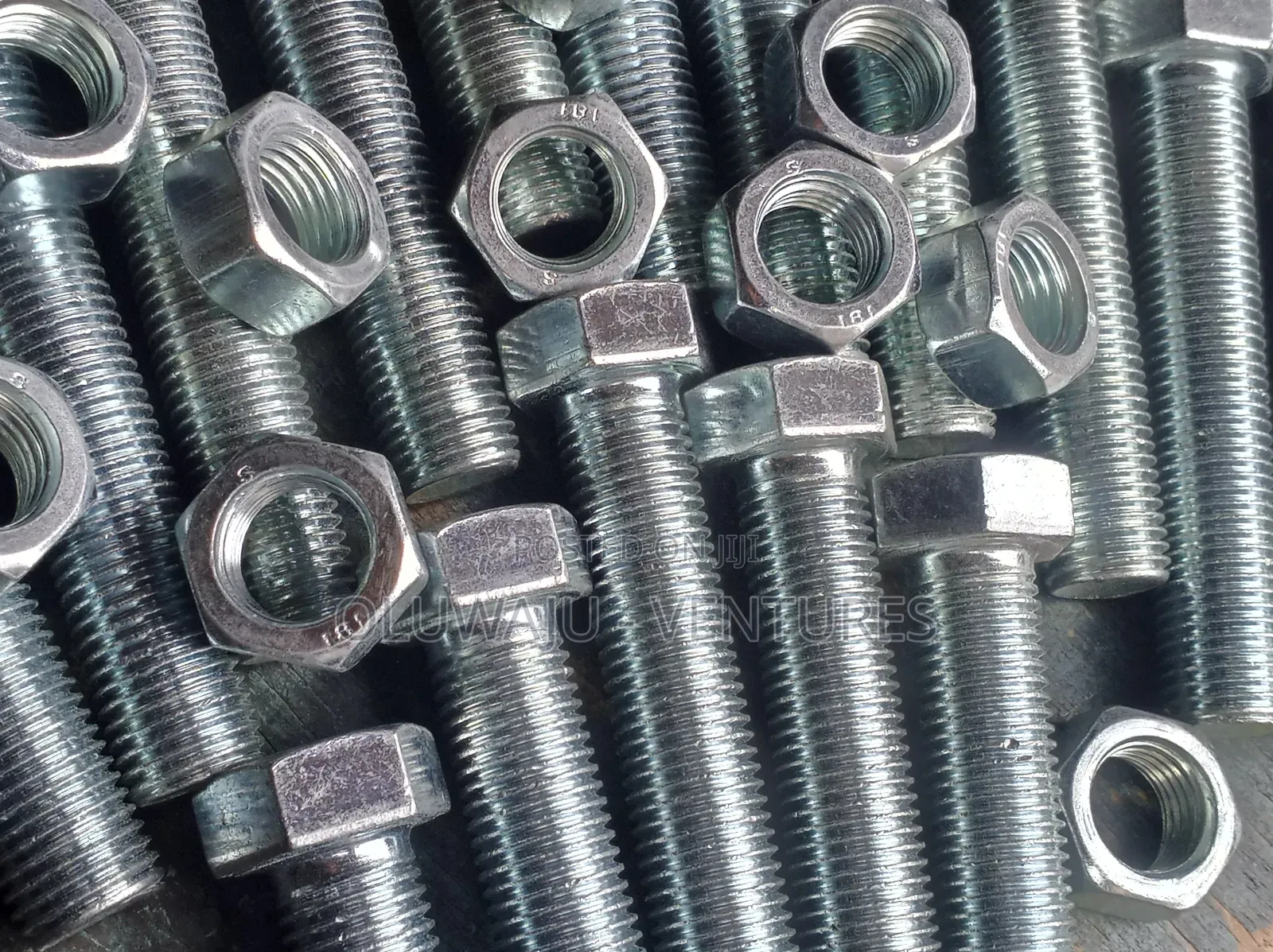 Bolt And Nuts Available ( Stainless / Galvanized / Mild Steel )