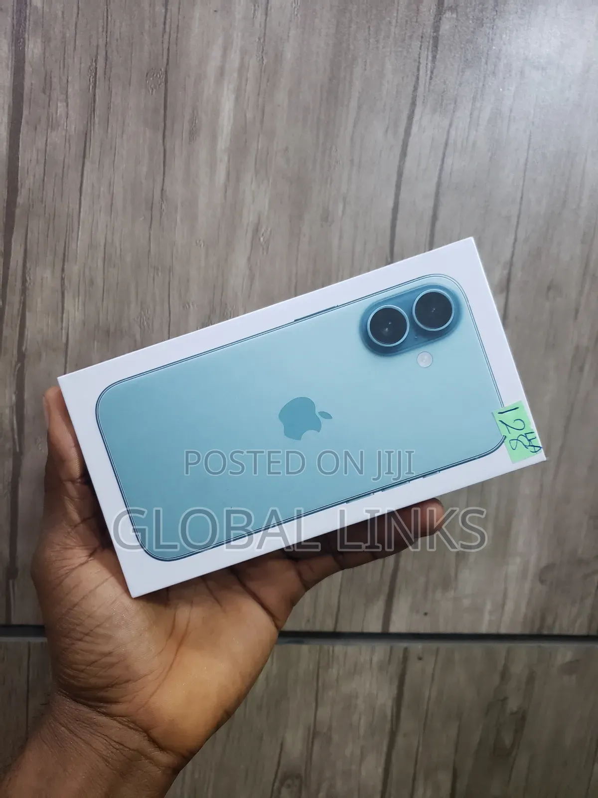 New Apple iPhone 16 128 GB