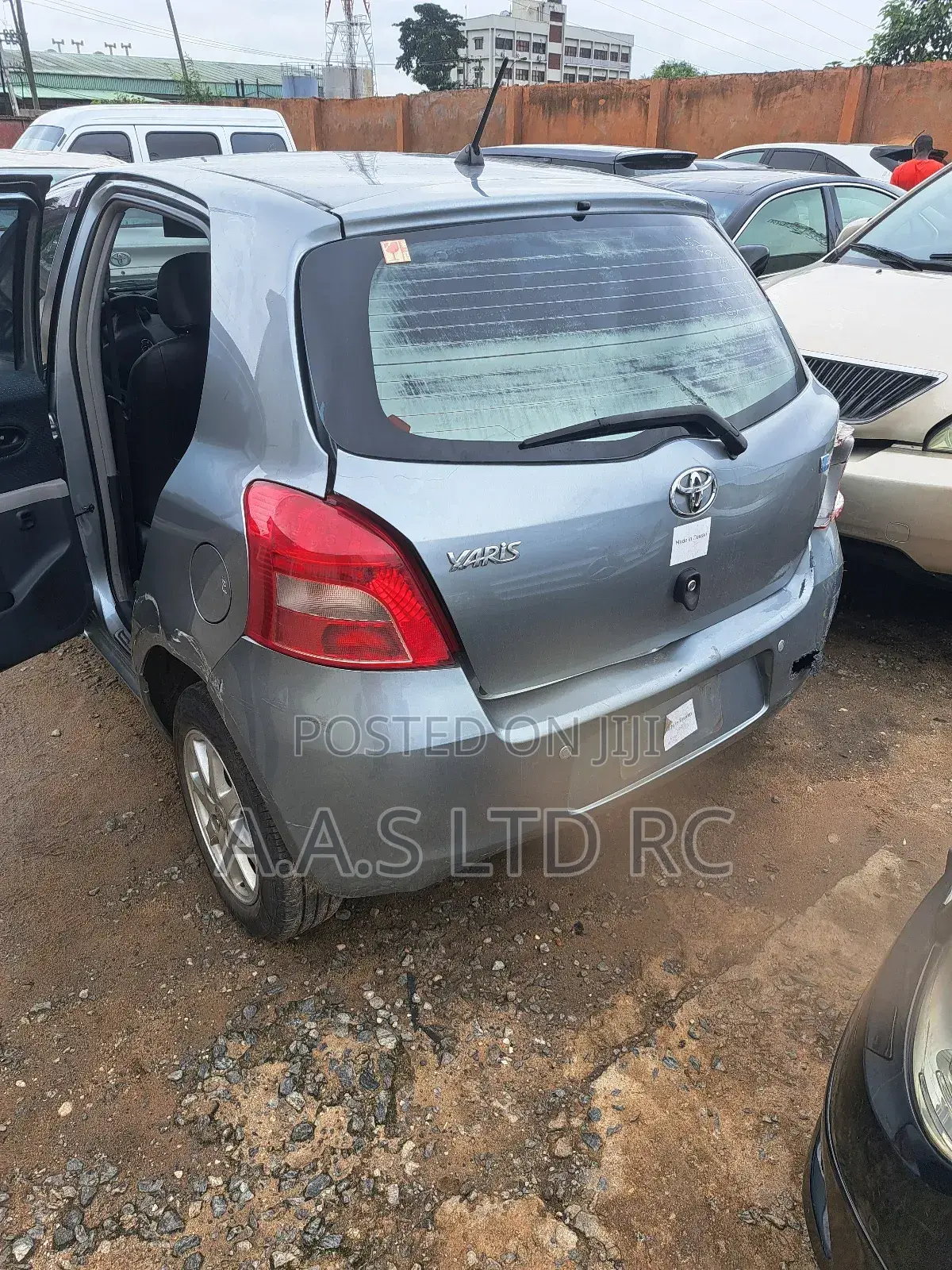 Toyota Yaris 2007 Gray