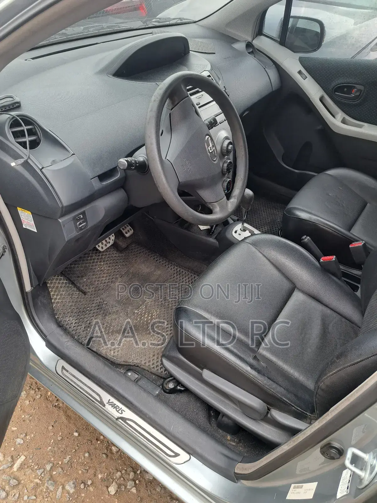 Toyota Yaris 2007 Gray