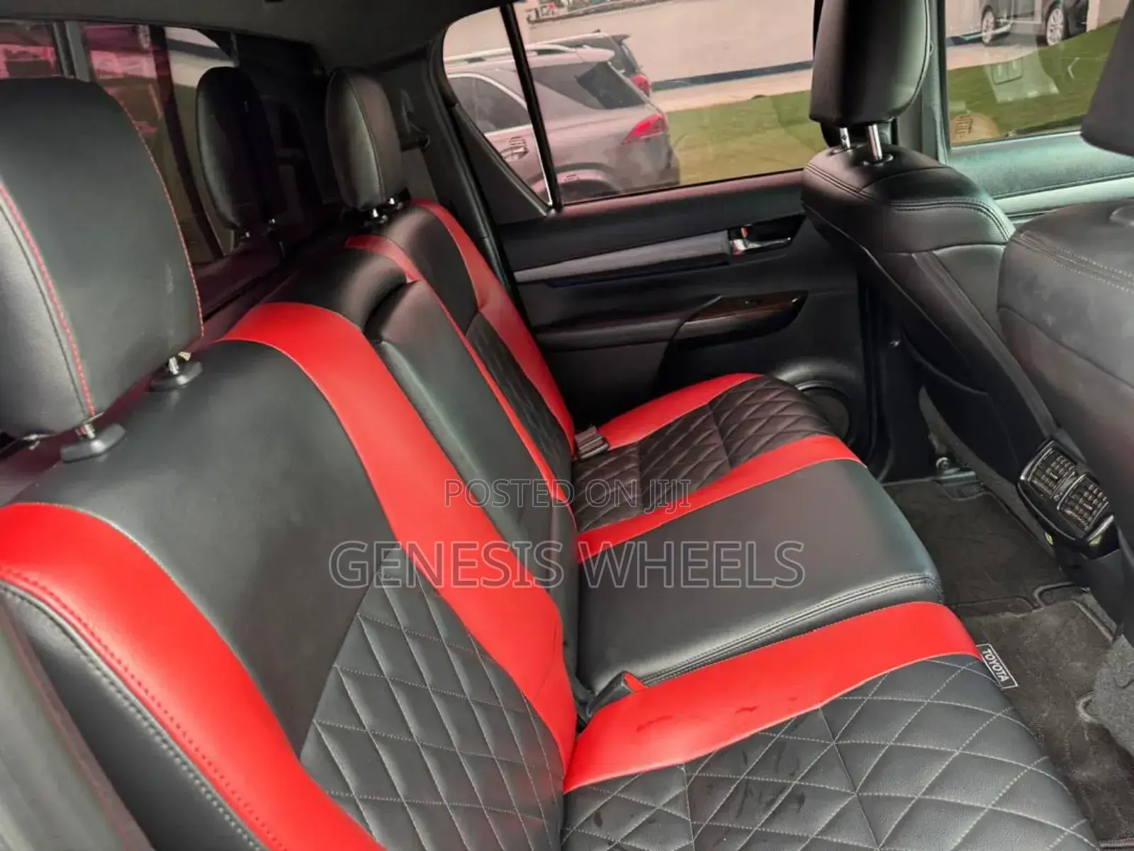 Toyota Hilux 2021 Gray