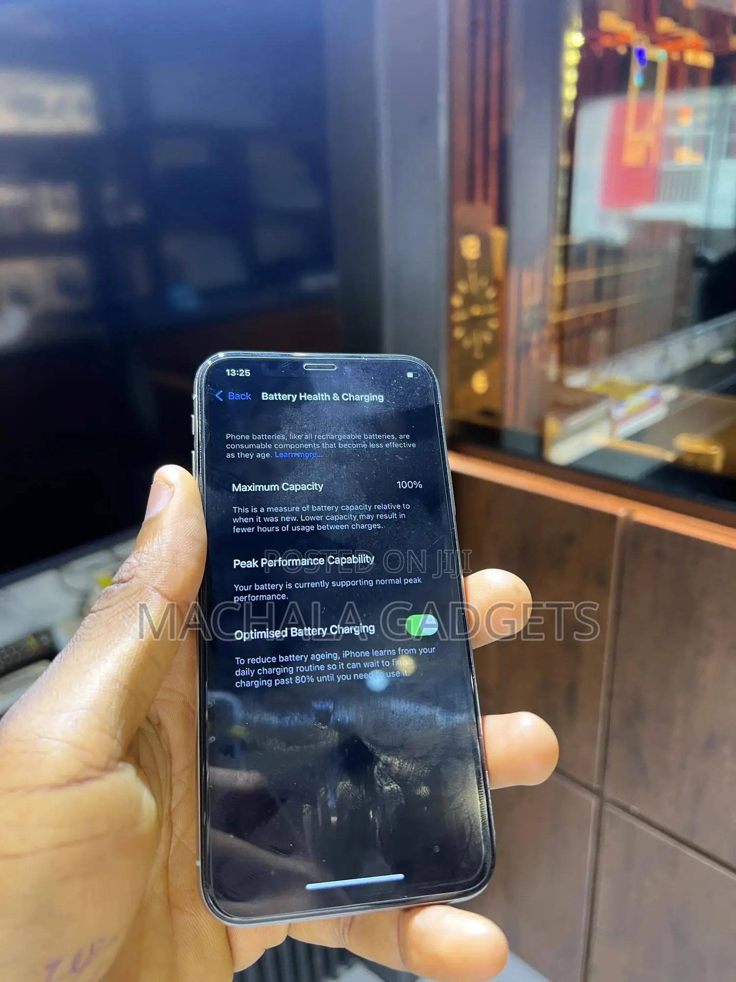 Apple iPhone X 64 GB White
